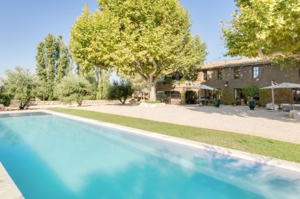 Rental Luxury house Aix-en-Provence 23&nbsp;Rooms 620&nbsp;m²