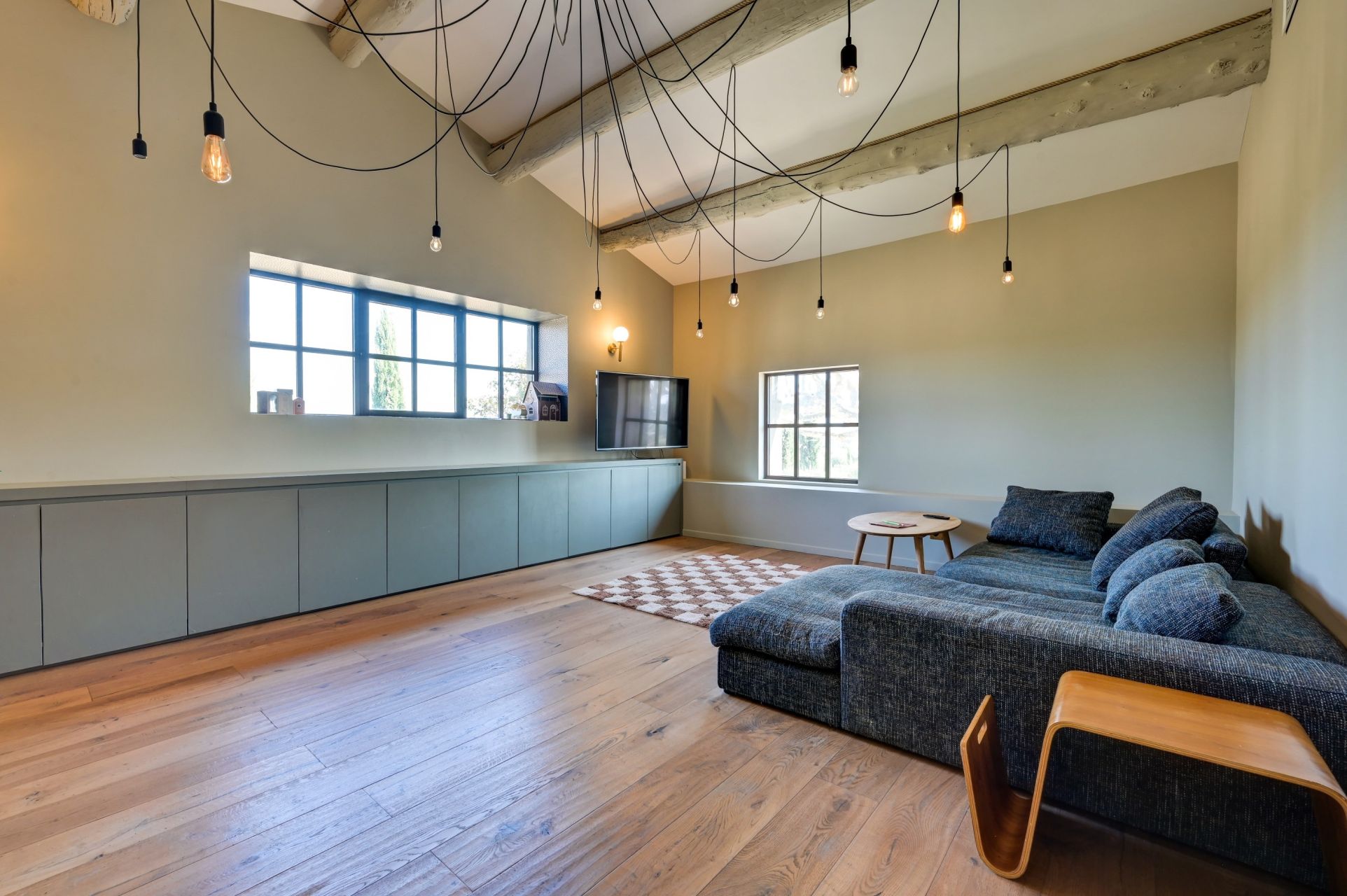 maison de luxe 15 Pièces en location sur AIX EN PROVENCE (13100)