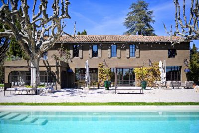 Rental Luxury house Aix-en-Provence 15 Rooms 450 m²