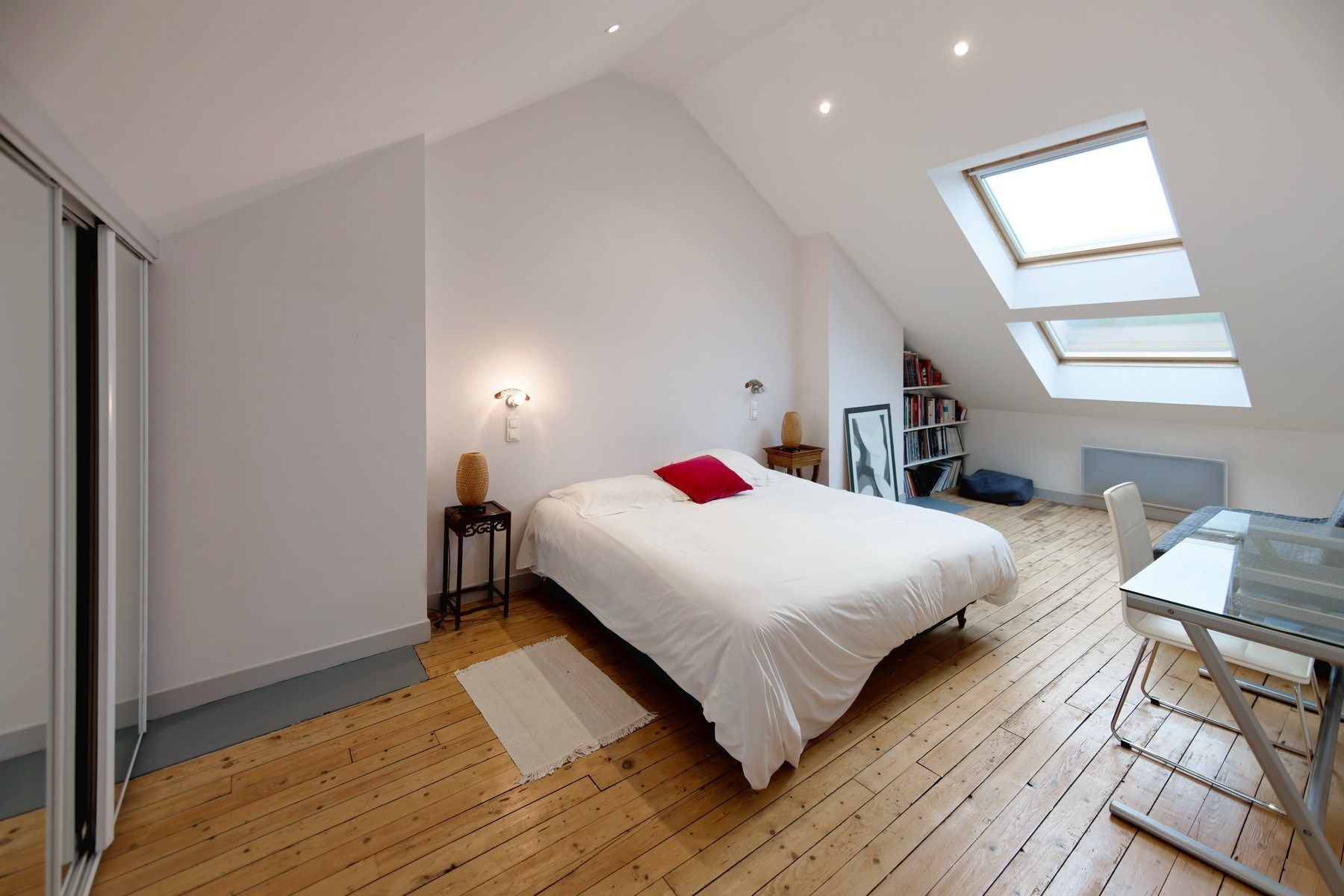 luxury house 8 Rooms for sale on ORLEANS (45100)