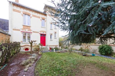 Sale Luxury house Orléans 8 Rooms 203 m²