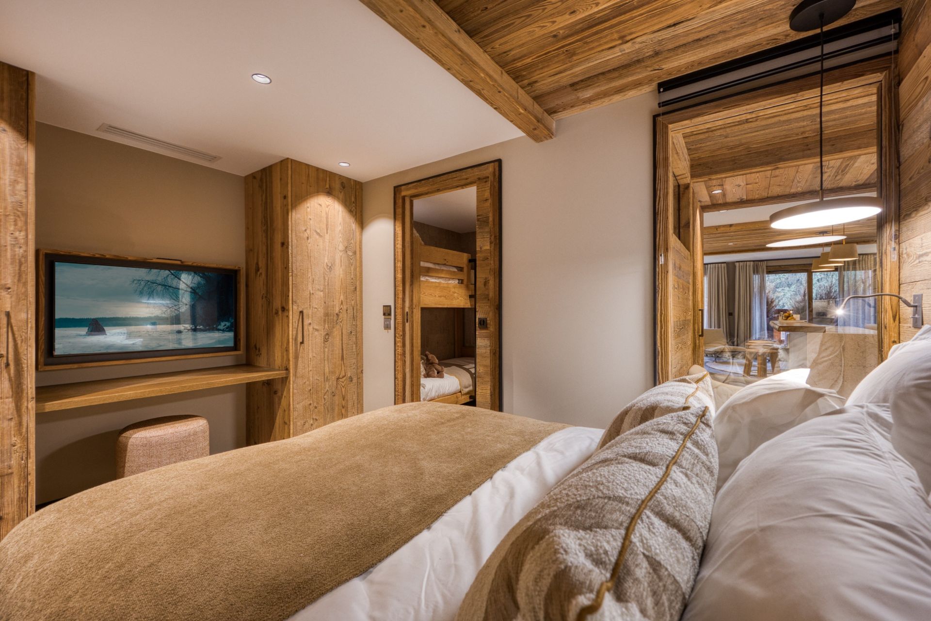 appartement de luxe 5 Pièces en location saisonnière sur MERIBEL LES ALLUES (73550)