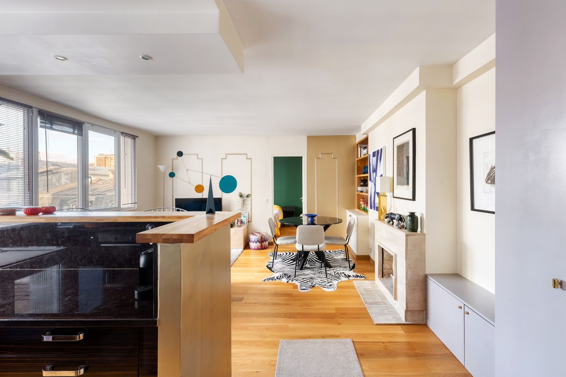 luxury apartment 2 Rooms for sale on PARIS (75008)