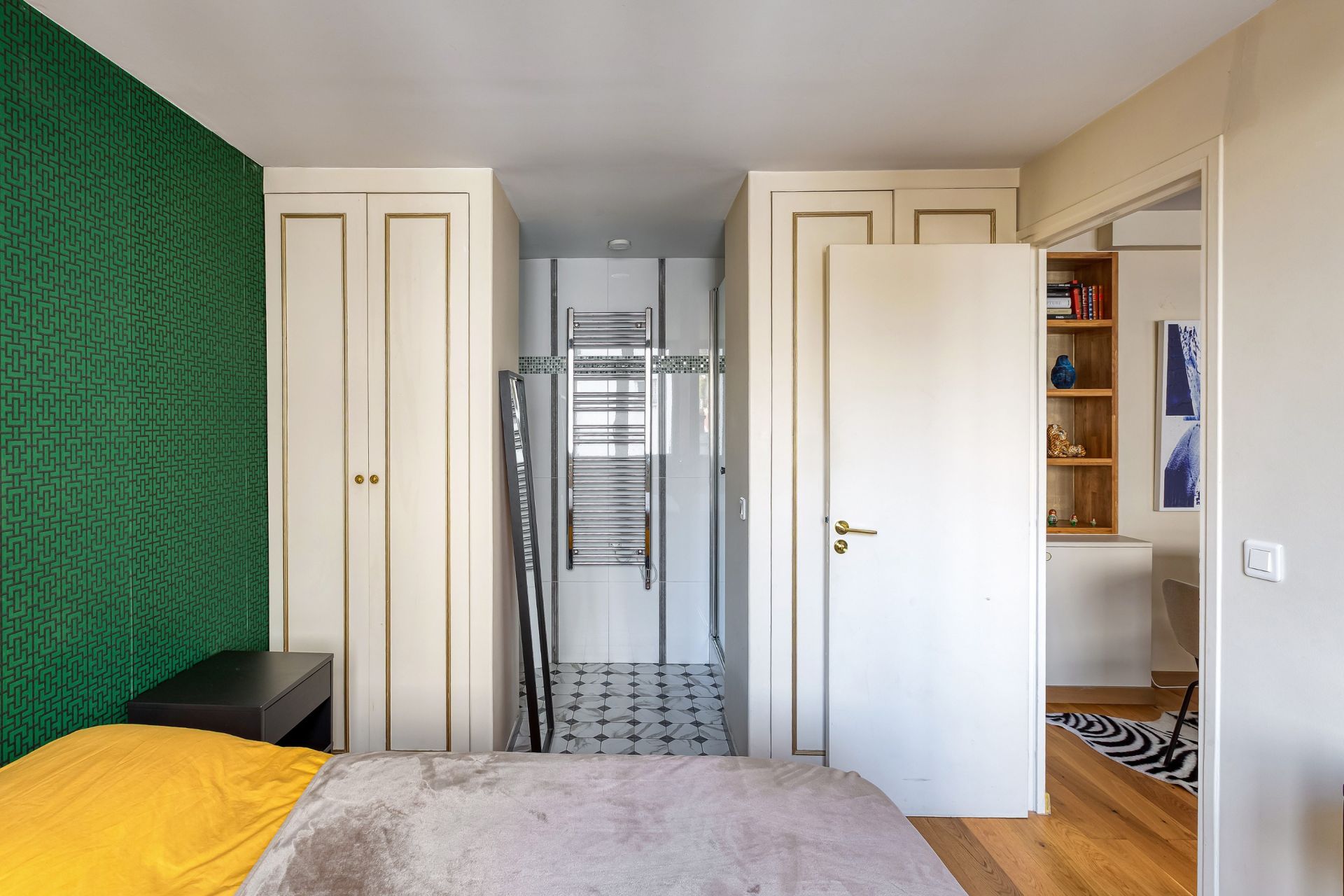 luxury apartment 2 Rooms for sale on PARIS (75008)