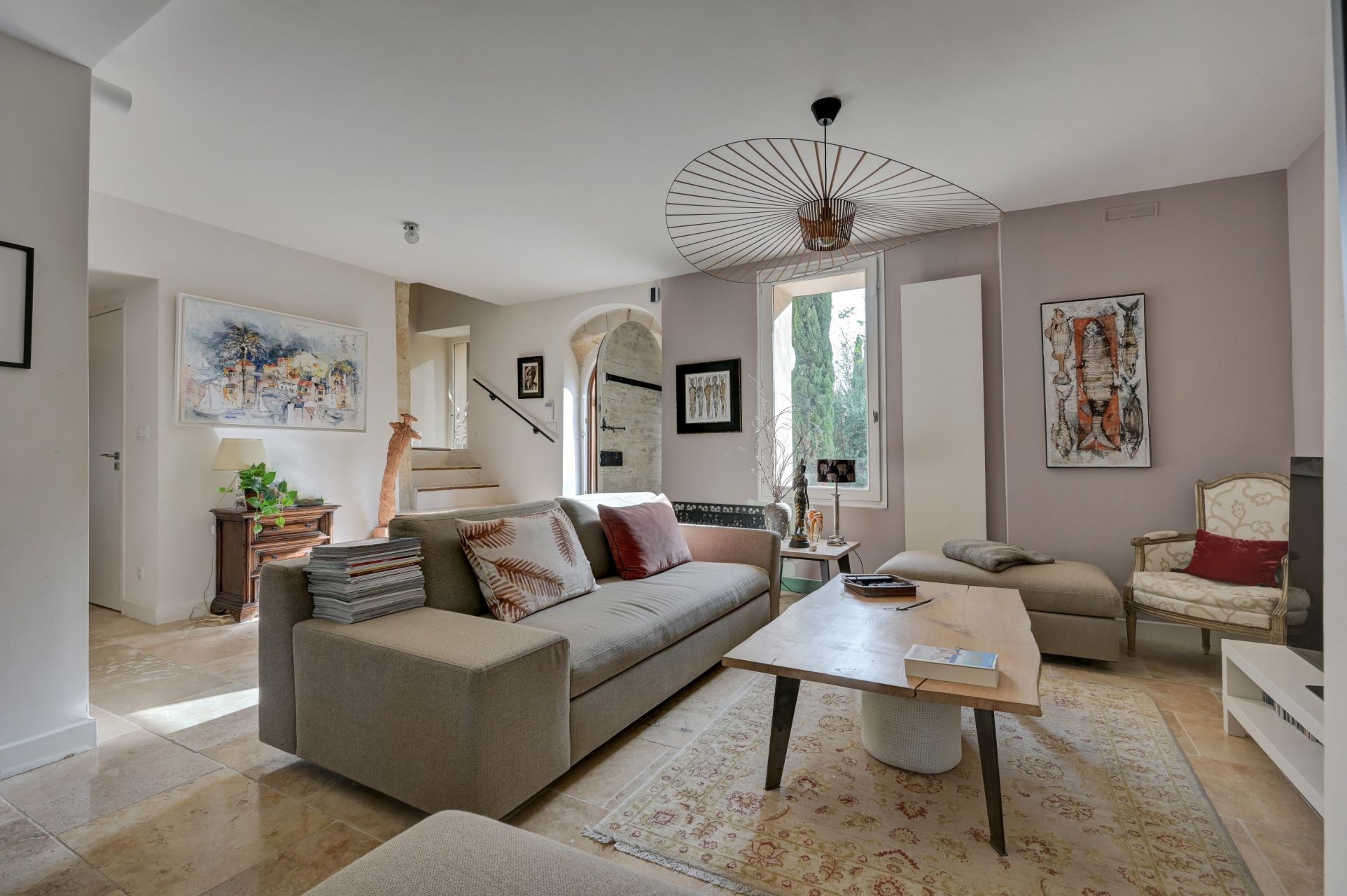 luxury house 5 Rooms for sale on LE THOLONET (13100)