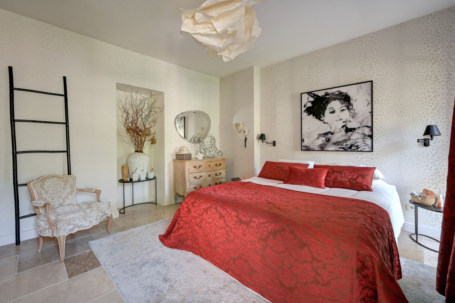 luxury house 5 Rooms for sale on LE THOLONET (13100)