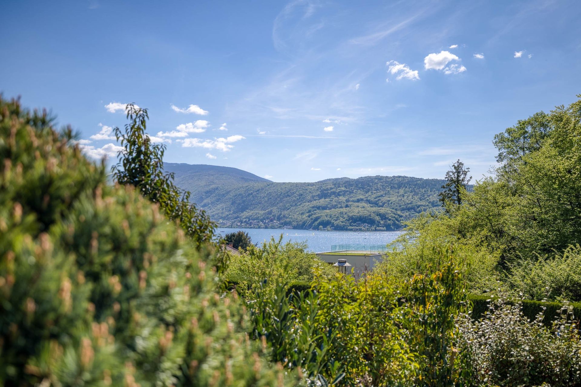 luxury house 8 Rooms for sale on ANNECY LE VIEUX (74940)