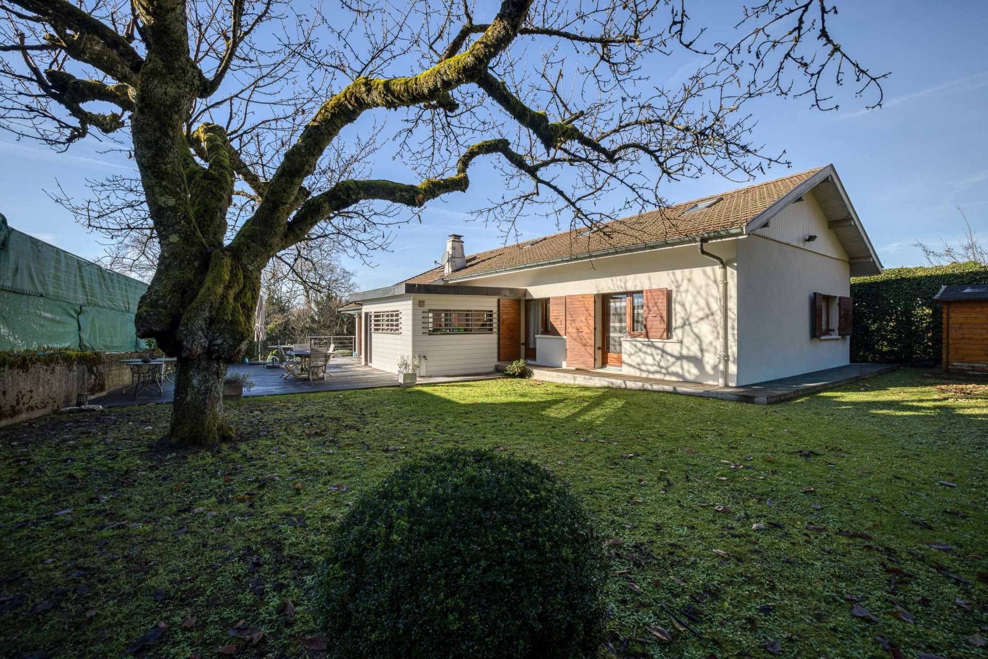 luxury house 8 Rooms for sale on ANNECY LE VIEUX (74940)