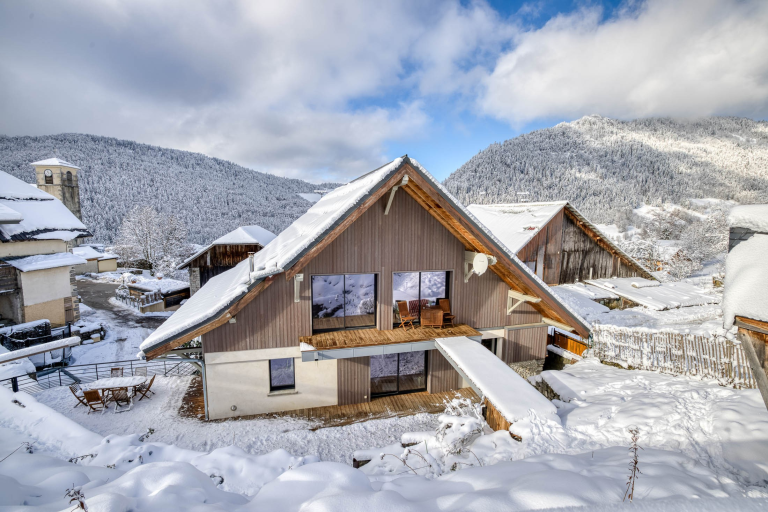 maison de luxe 5 Pièces en vente sur TALLOIRES MONTMIN (74210)