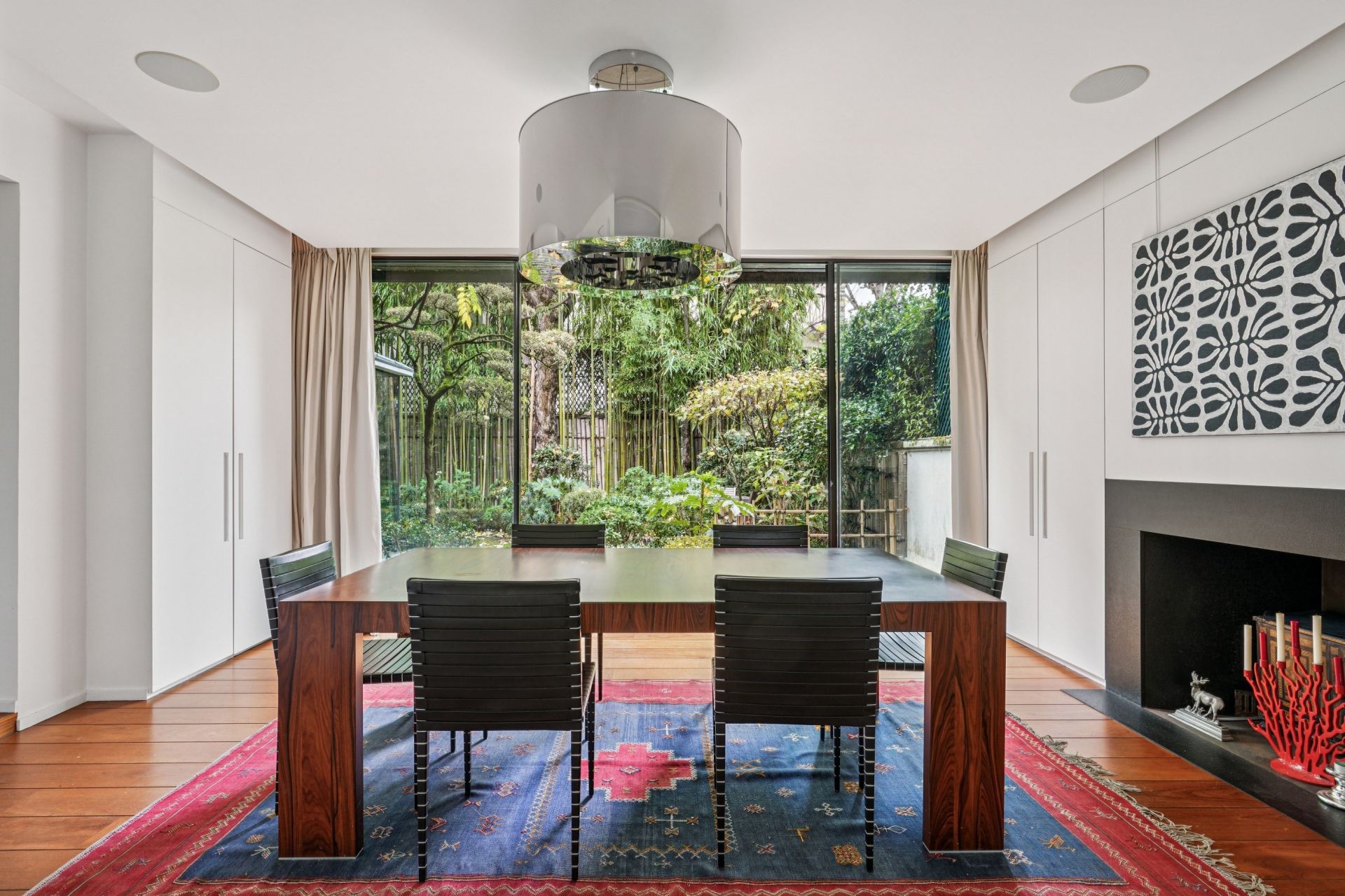 townhouse 8 Rooms for sale on NEUILLY SUR SEINE (92200)