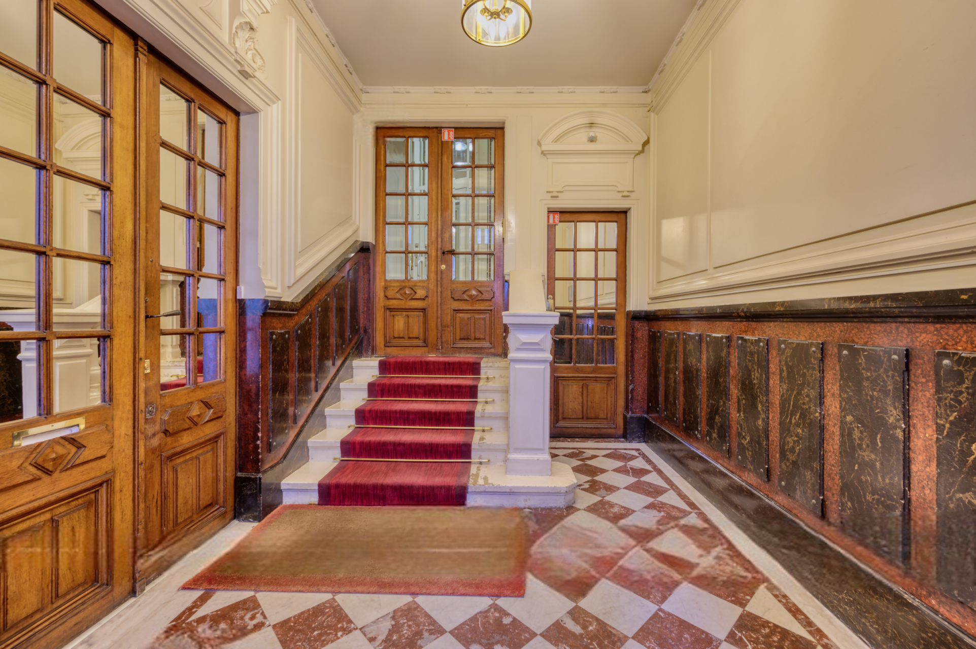 luxury apartment 5 Rooms for sale on PARIS (75017)