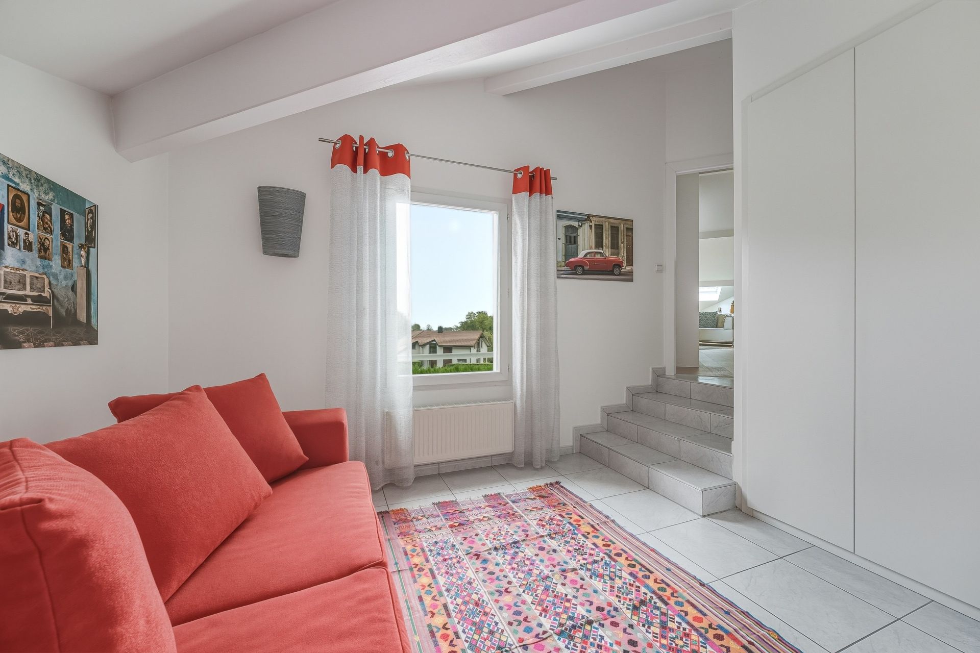 luxury house 6 Rooms for sale on ECHENEVEX (01170)