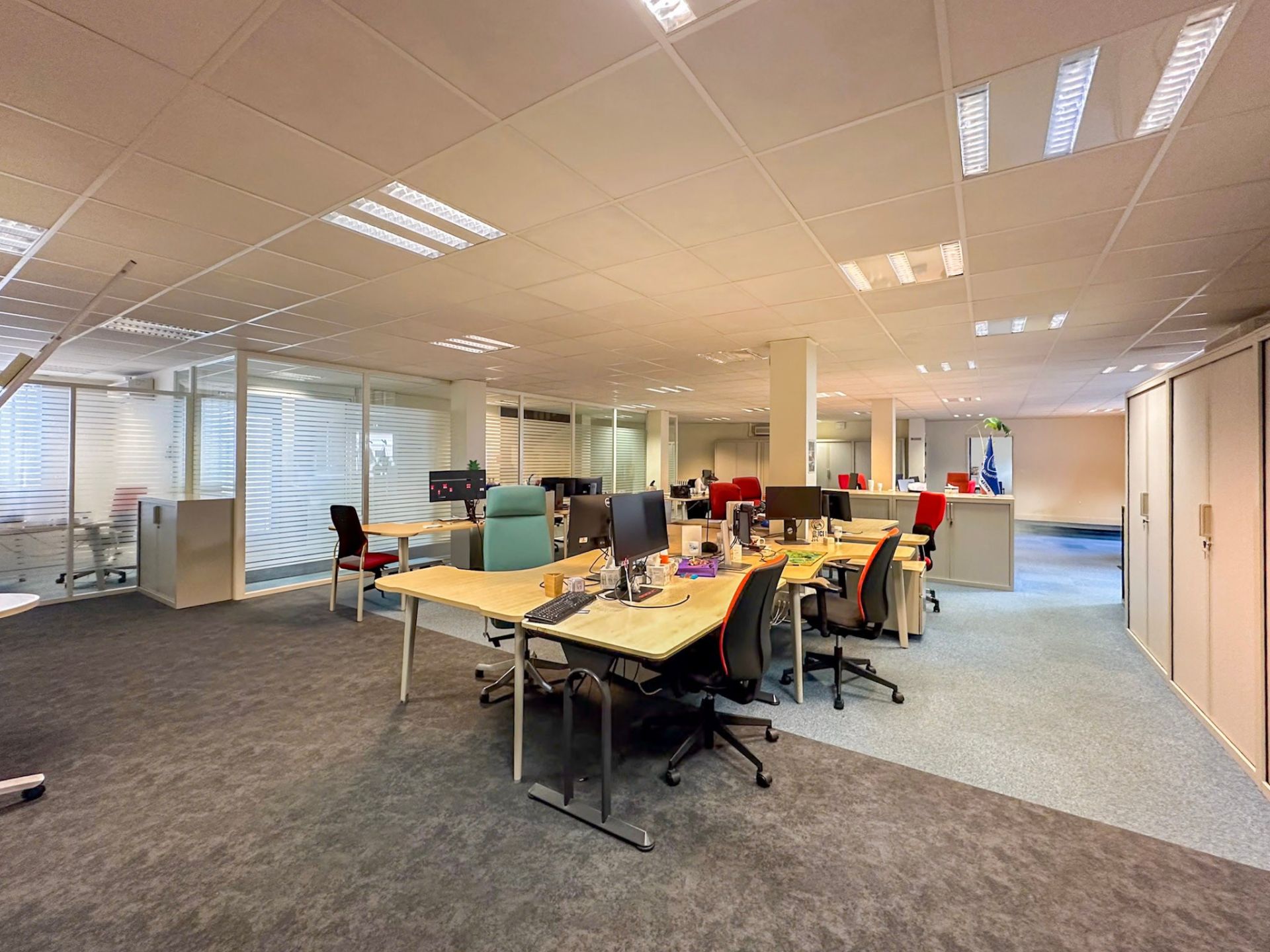 Art Deco building for sale on LAVAUR (81500)