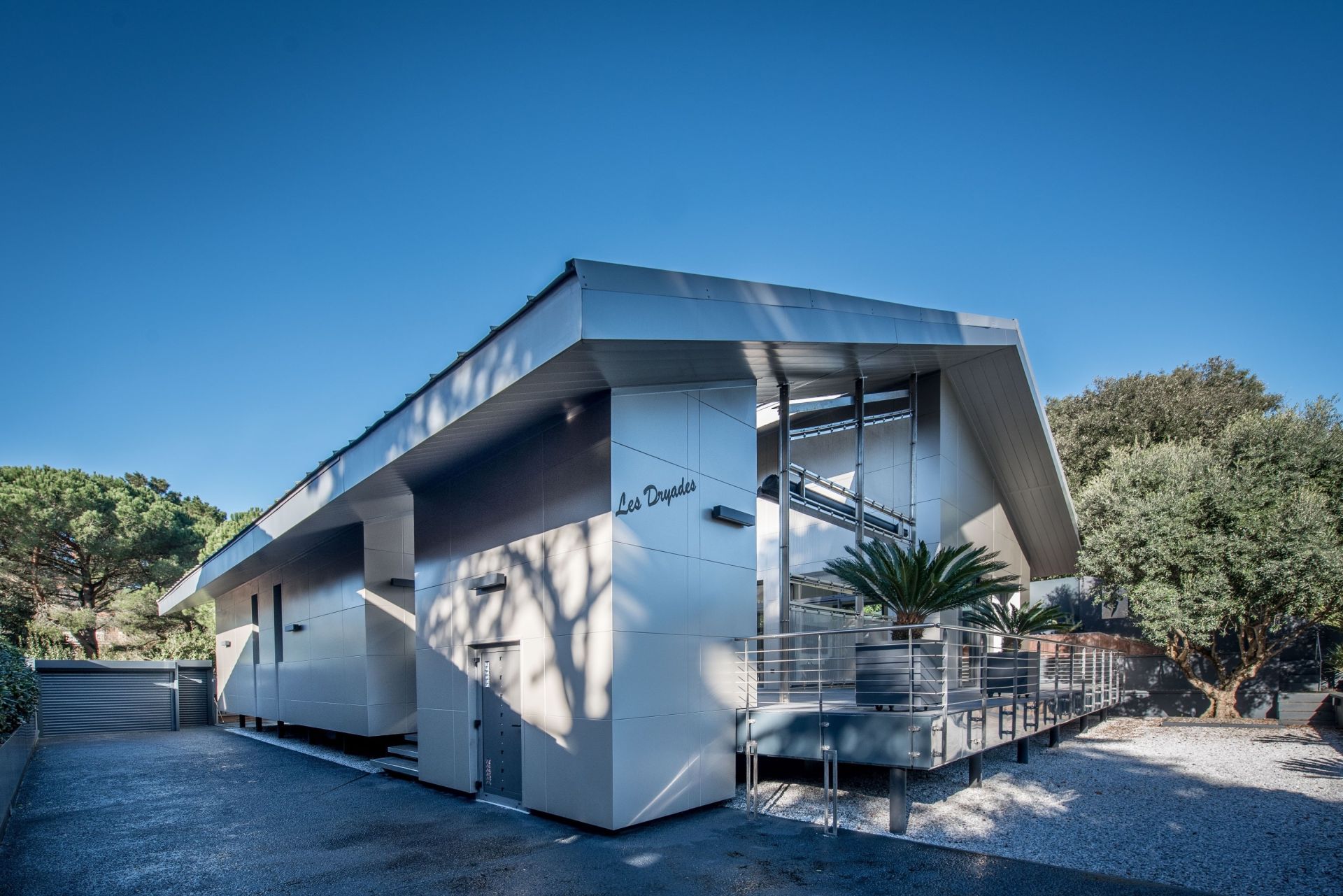 luxury house 6 Rooms for sale on ARCACHON (33120)