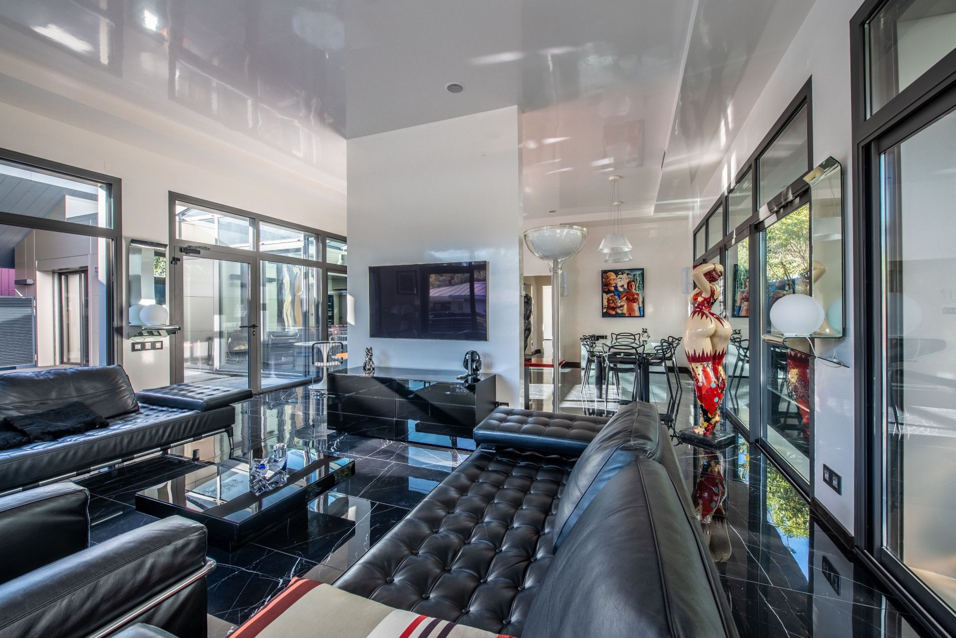 luxury house 6 Rooms for sale on ARCACHON (33120)