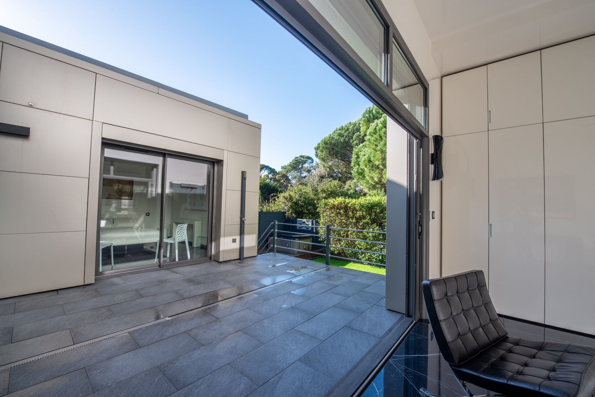 luxury house 6 Rooms for sale on ARCACHON (33120)