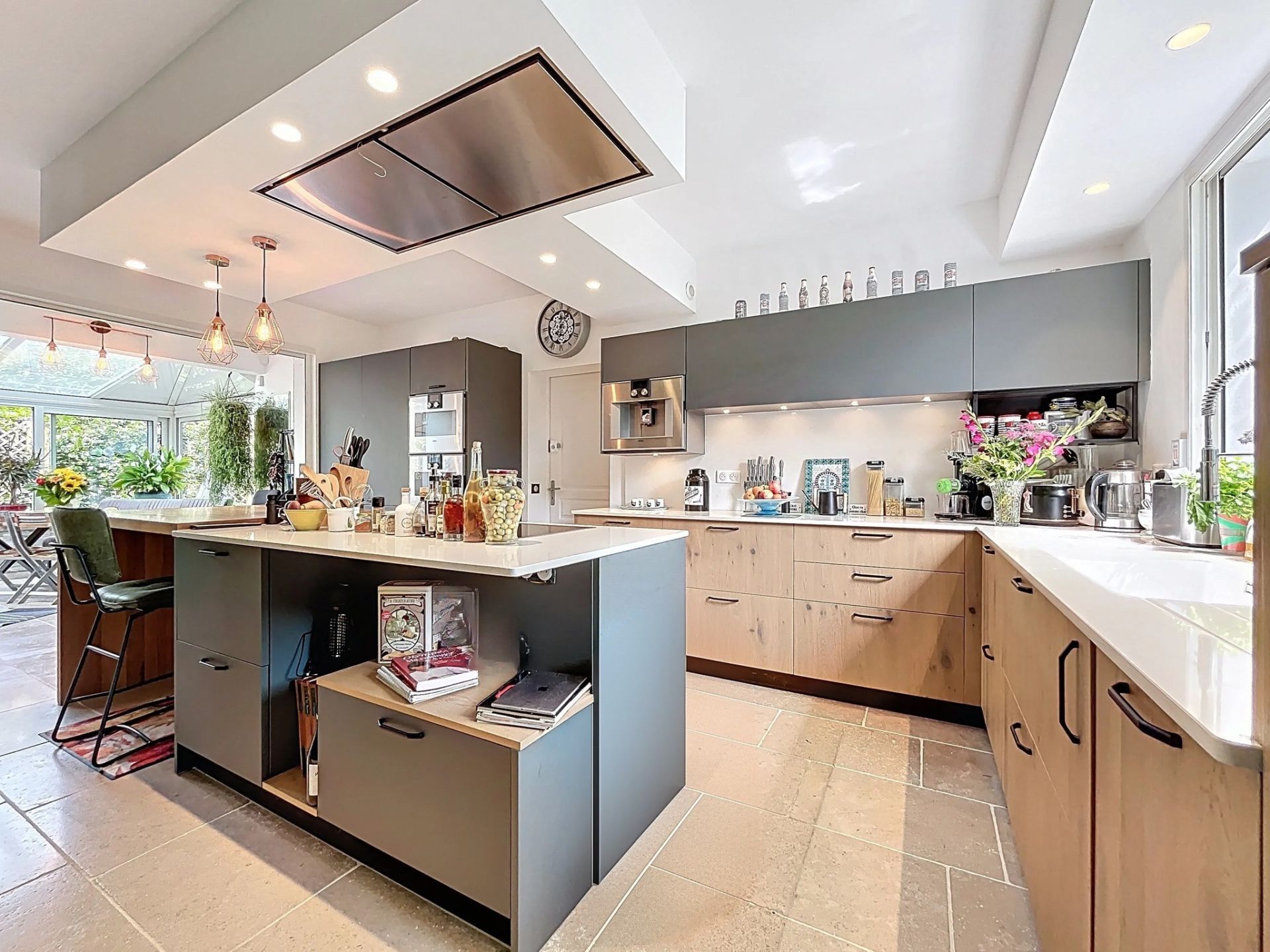 luxury house 7 Rooms for sale on ASCAIN (64310)