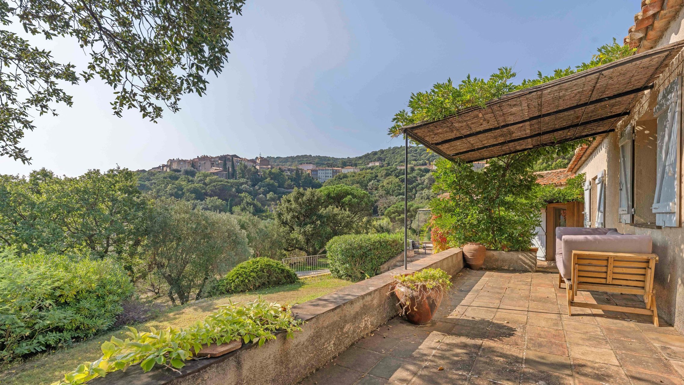 bastide 8 Rooms for sale on RAMATUELLE (83350)