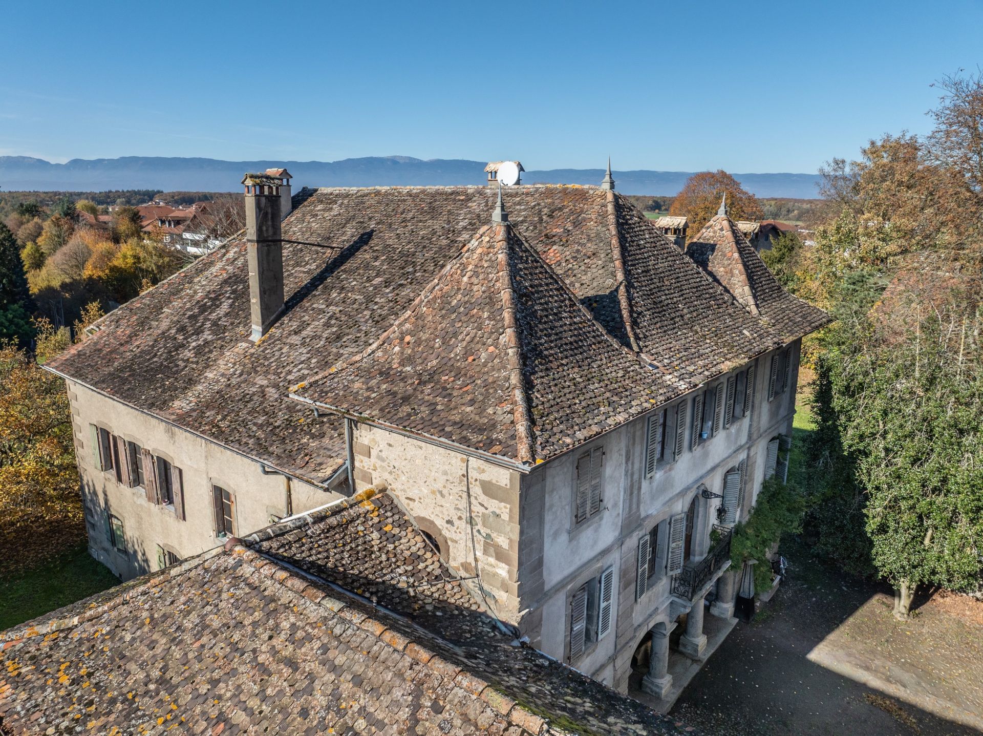 maison de luxe 15 Pièces en vente sur DOUVAINE (74140)
