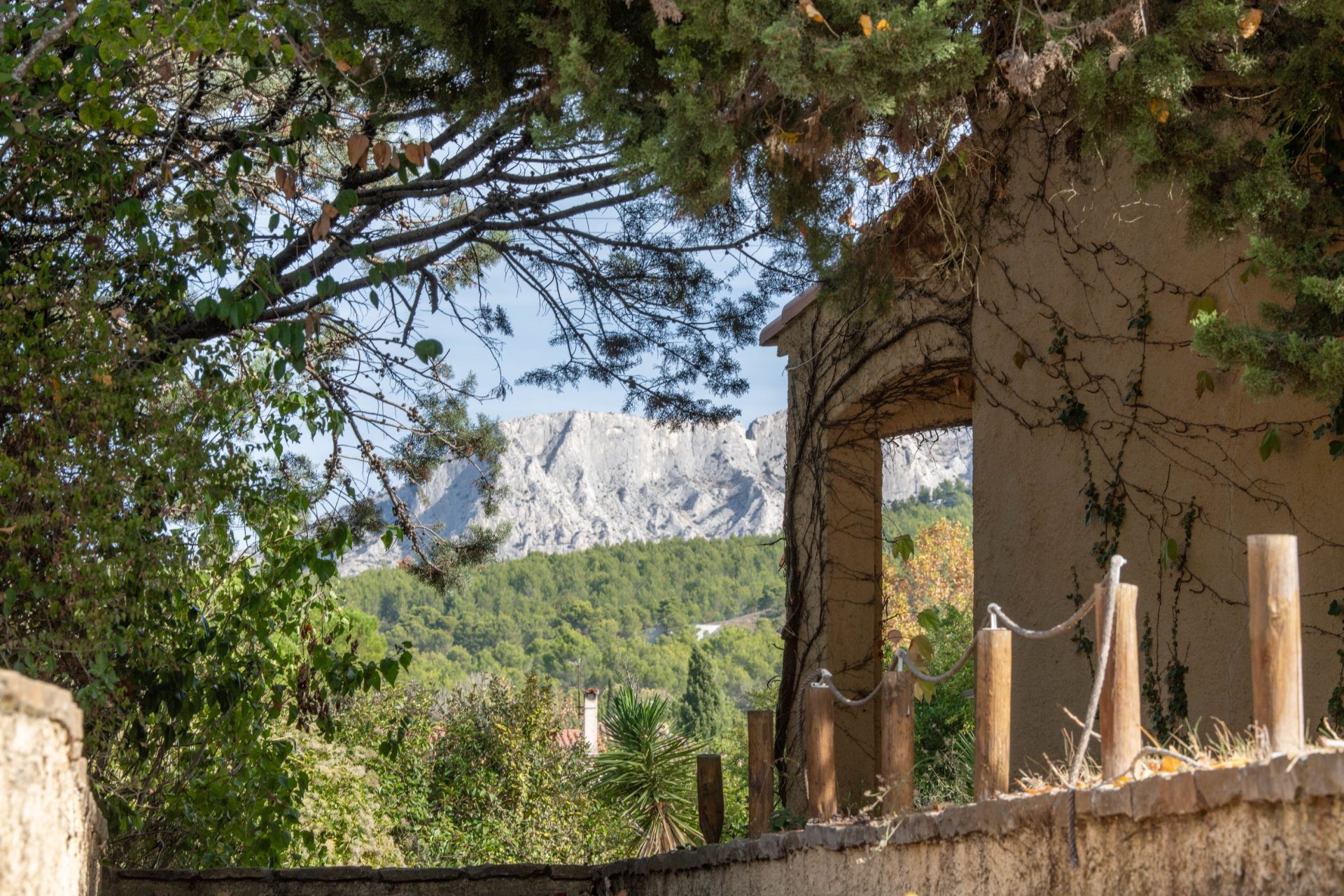 maison de luxe 20 Pièces en vente sur BEAURECUEIL (13100)