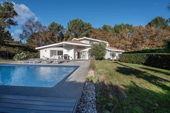 Sale Luxury house Pyla-sur-Mer 7 Rooms 260 m²