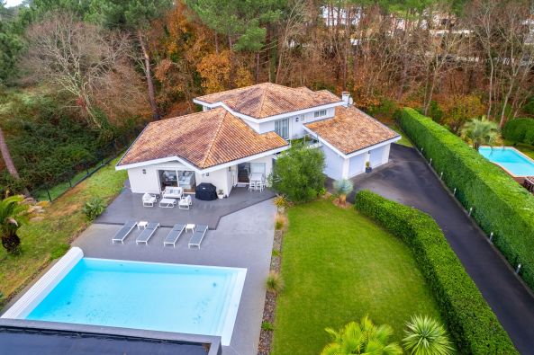 Sale Luxury house Pyla-sur-Mer 7&nbsp;Rooms 260&nbsp;m²