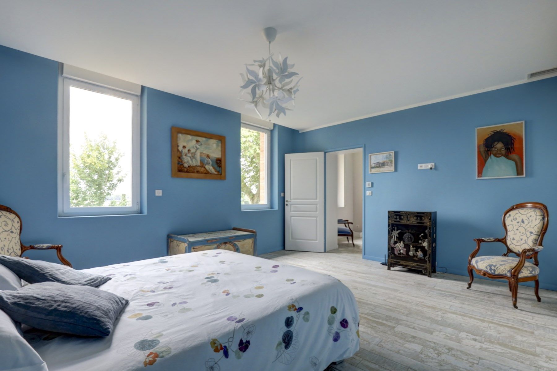 luxury house 15 Rooms for sale on COUFOULEUX (81800)