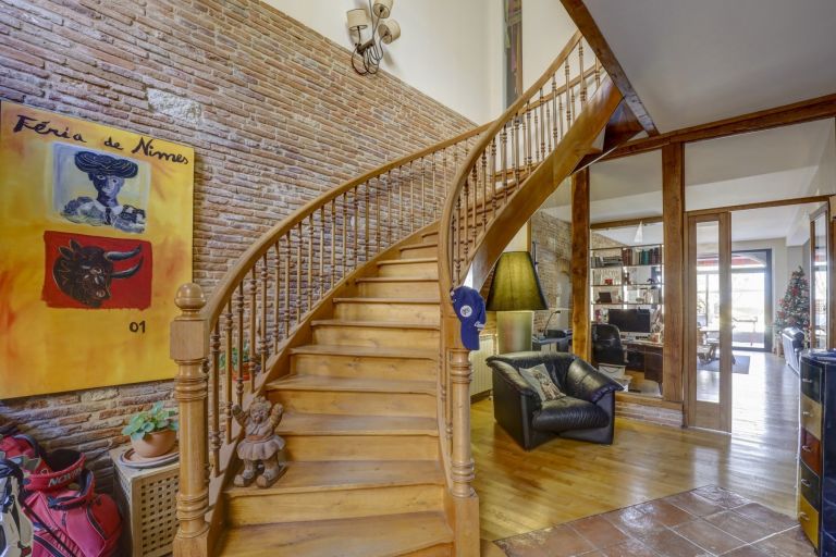 maison de luxe 5 Pièces en vente sur VERFEIL (31590)