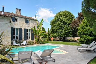 Sale Luxury house Meursac 12 Rooms 401 m²