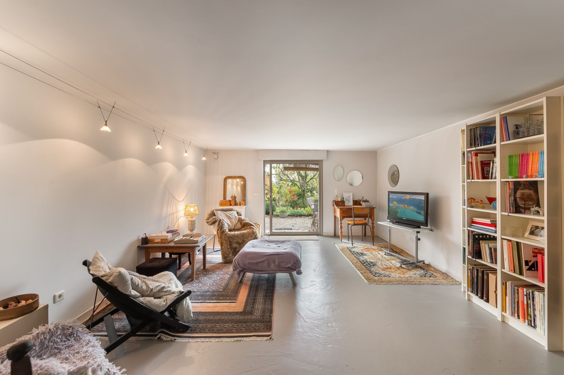 farm complex 5 Rooms for sale on BALLAISON (74140)