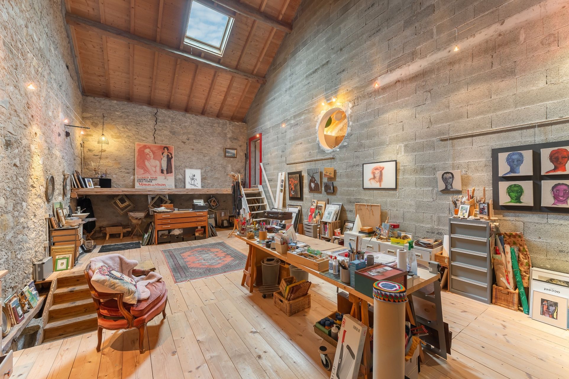 farm complex 5 Rooms for sale on BALLAISON (74140)