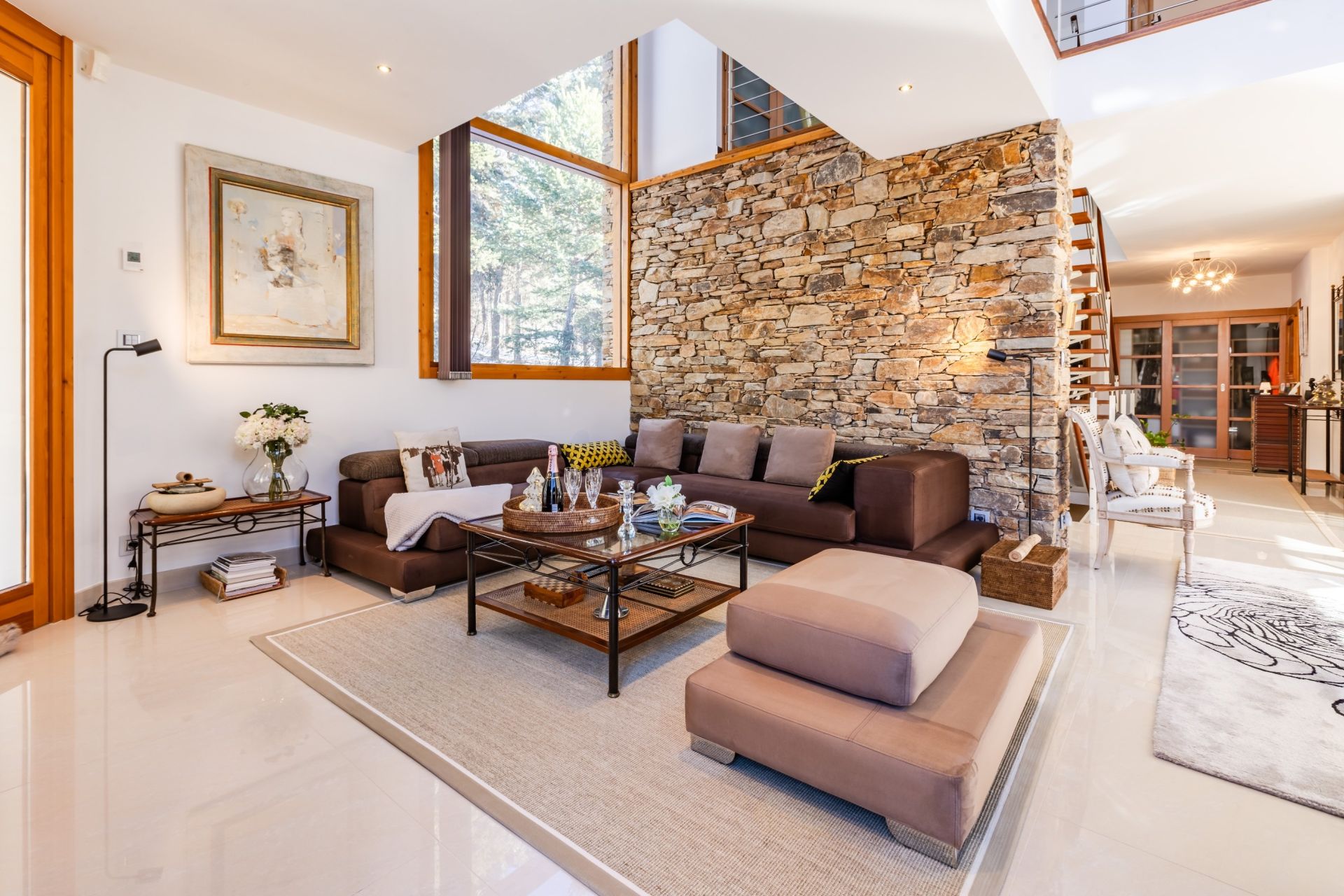 luxury chalet 8 Rooms for sale on LA SALLE LES ALPES (05240)