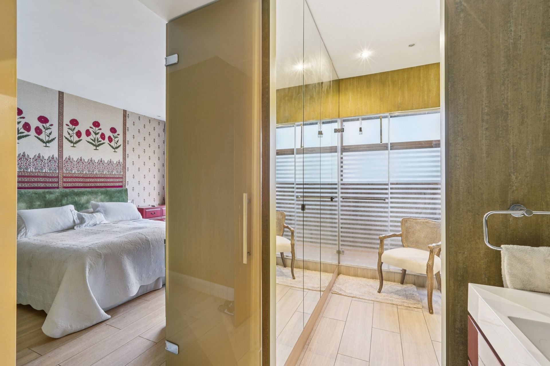 luxury apartment 3 Rooms for sale on PARIS (75016)