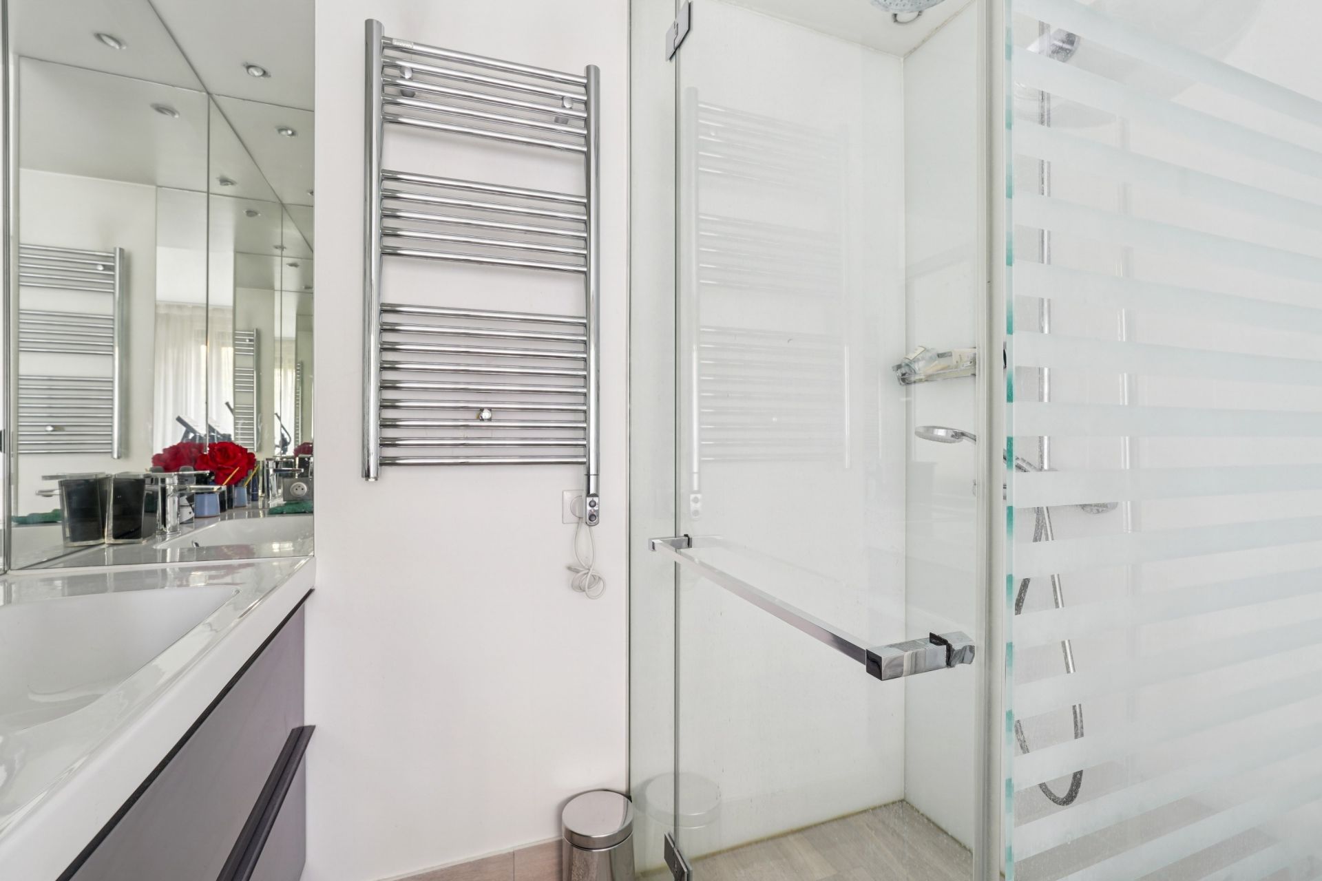 luxury apartment 3 Rooms for sale on PARIS (75016)