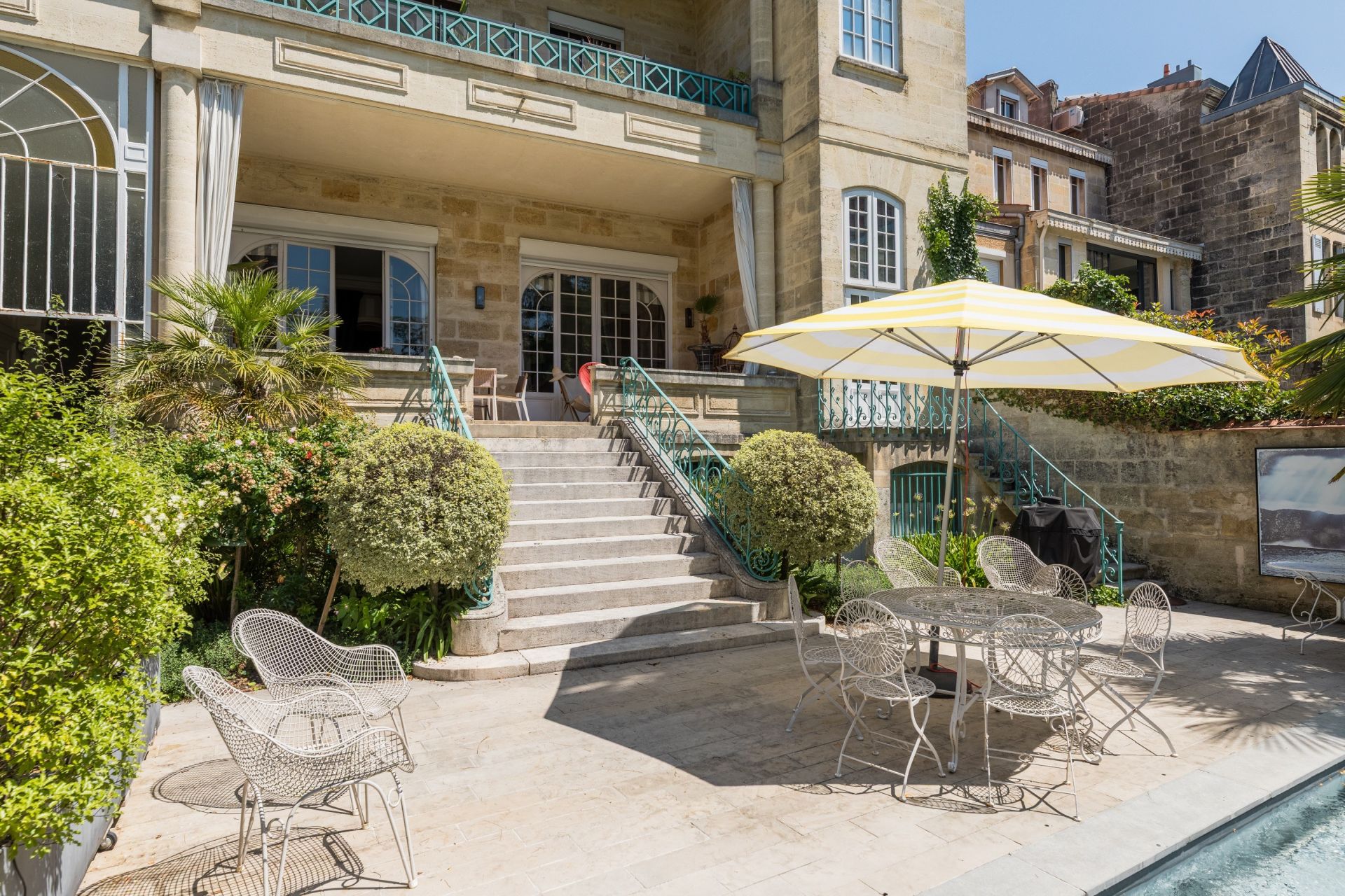 maison de luxe 18 Pièces en vente sur BORDEAUX (33000)