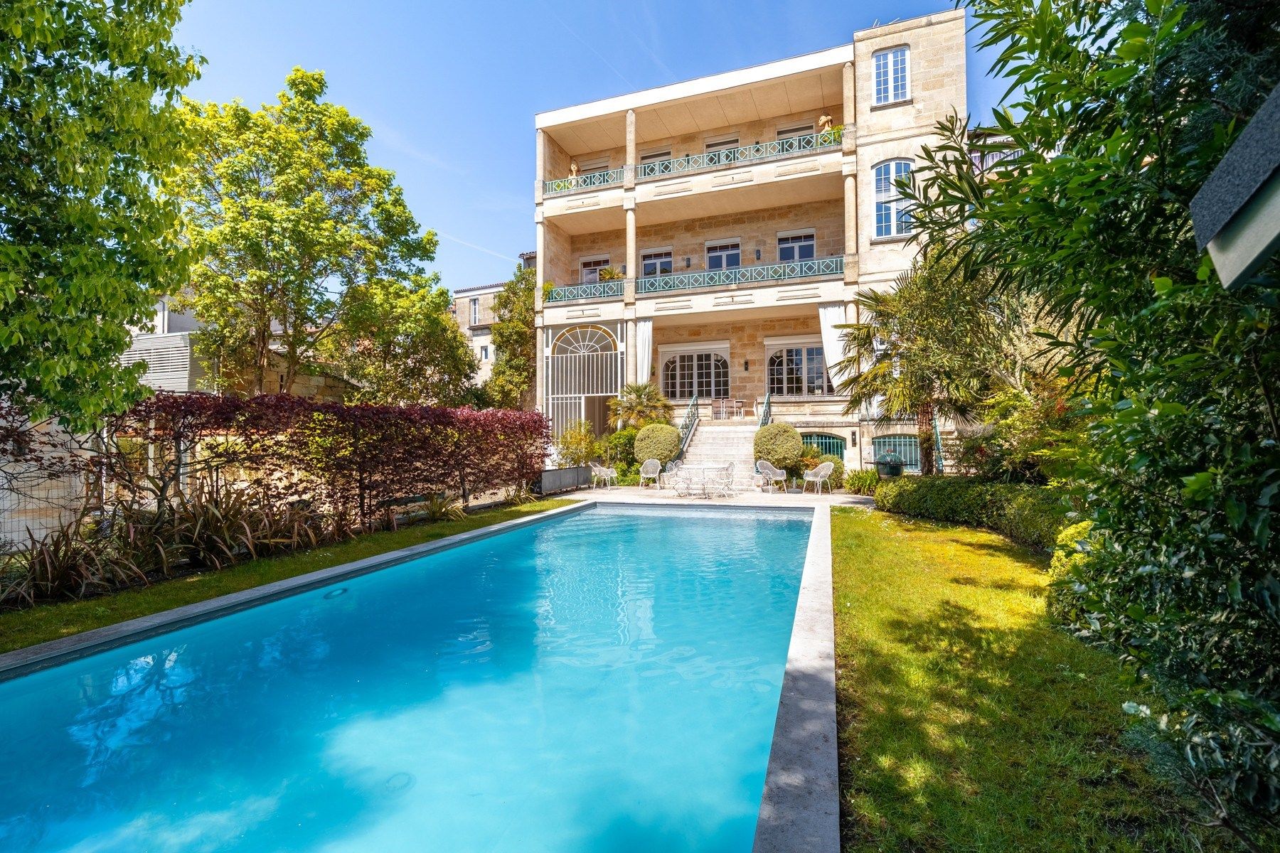 maison de luxe 18 Pièces en vente sur BORDEAUX (33000)