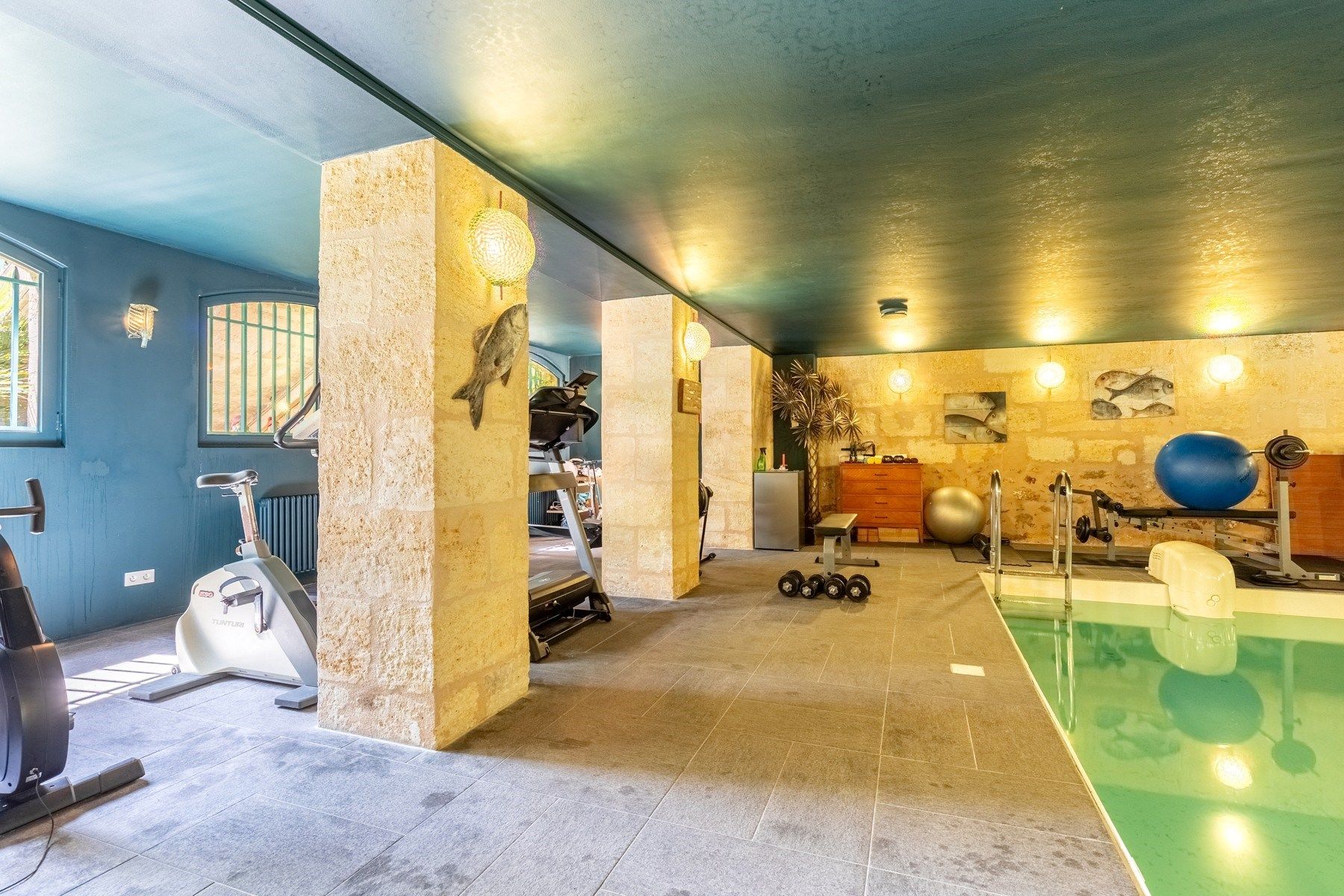 maison de luxe 18 Pièces en vente sur BORDEAUX (33000)