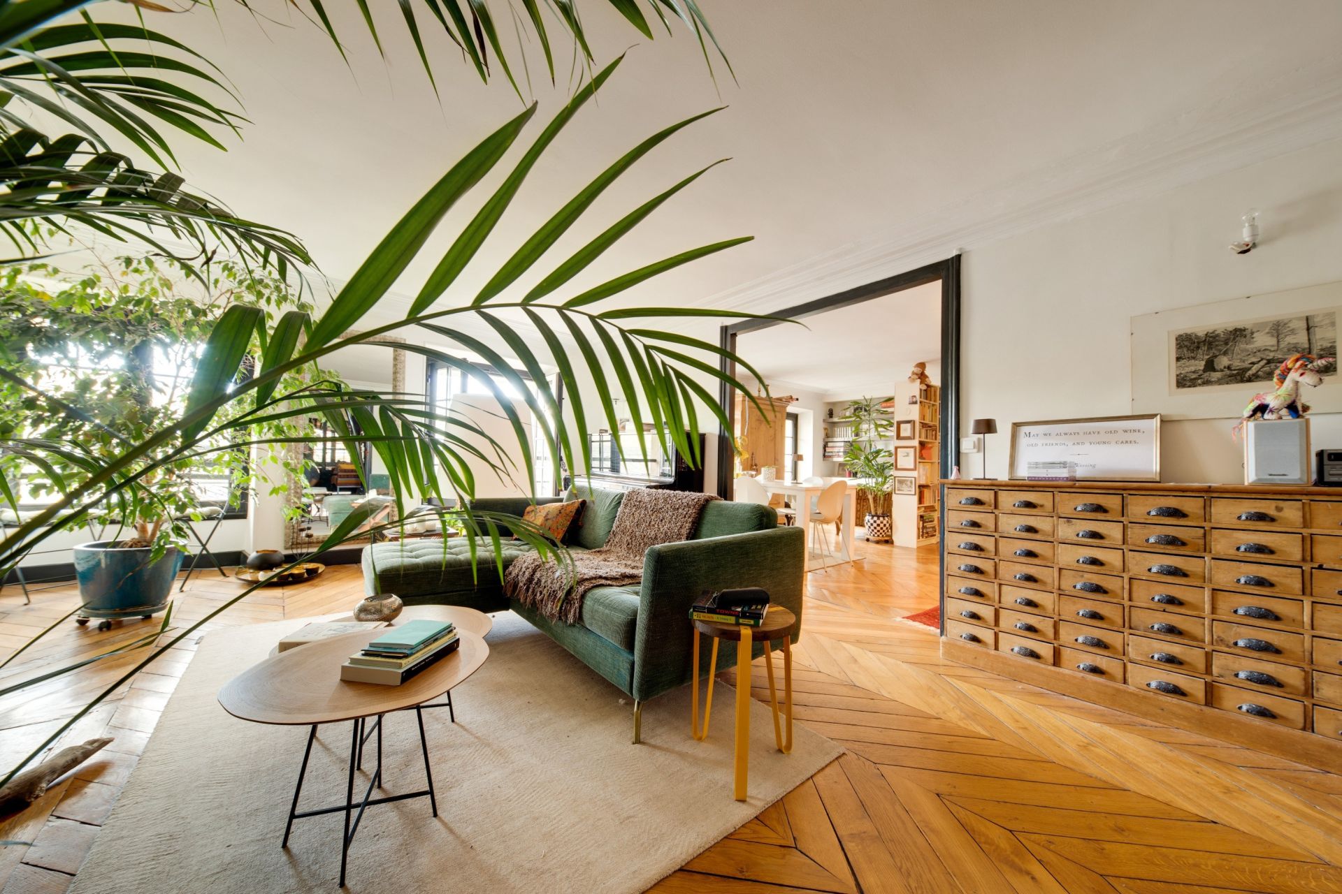 luxury apartment 5 Rooms for sale on Paris (75001)