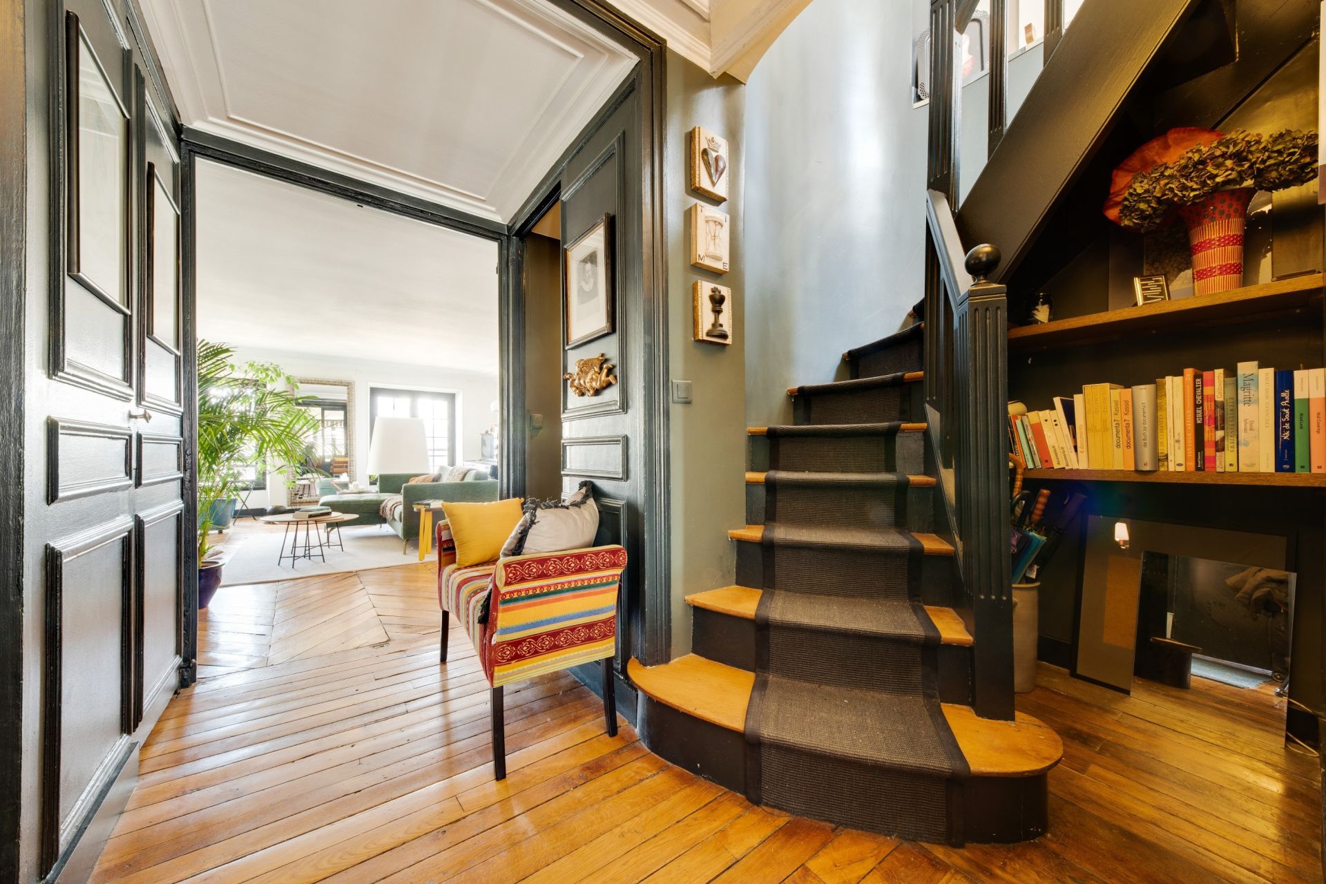 luxury apartment 5 Rooms for sale on Paris (75001)