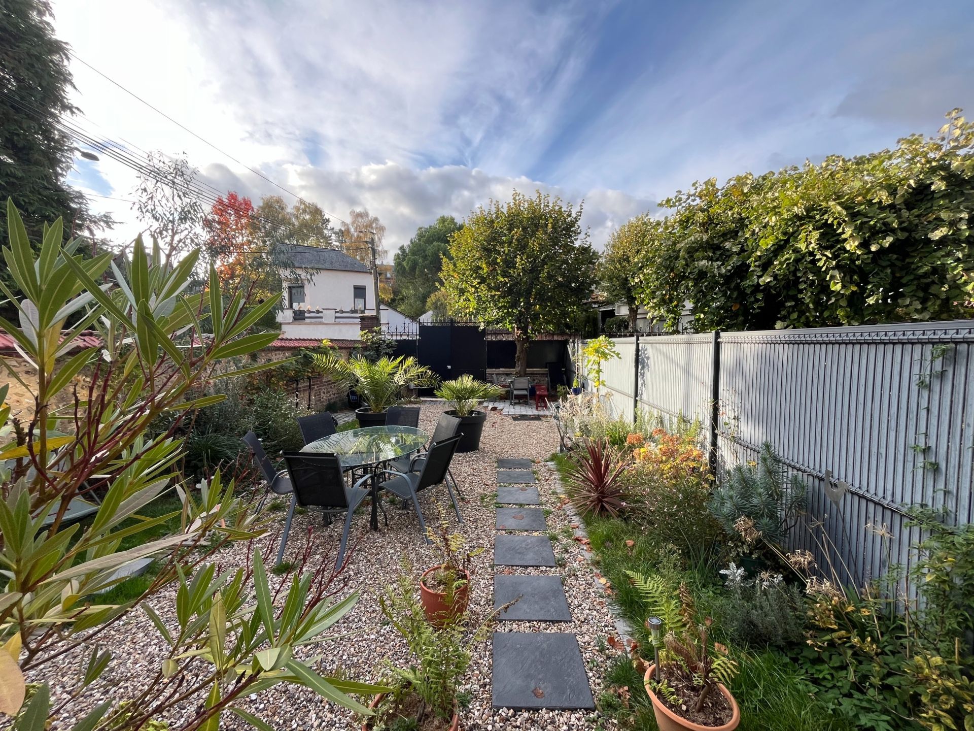 luxury house 7 Rooms for sale on ROUEN (76000)