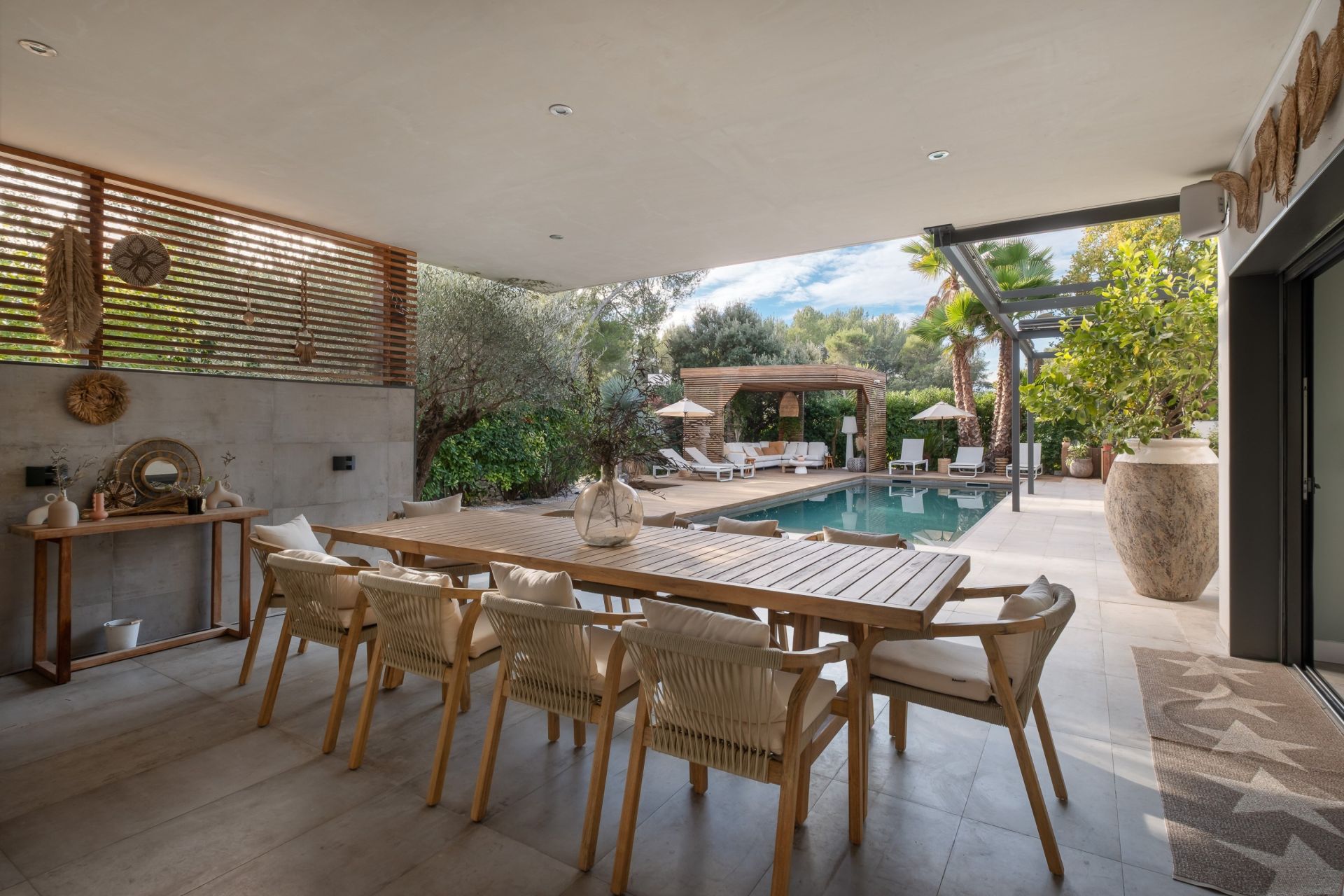 luxury house 7 Rooms for sale on ST CLEMENT DE RIVIERE (34980)