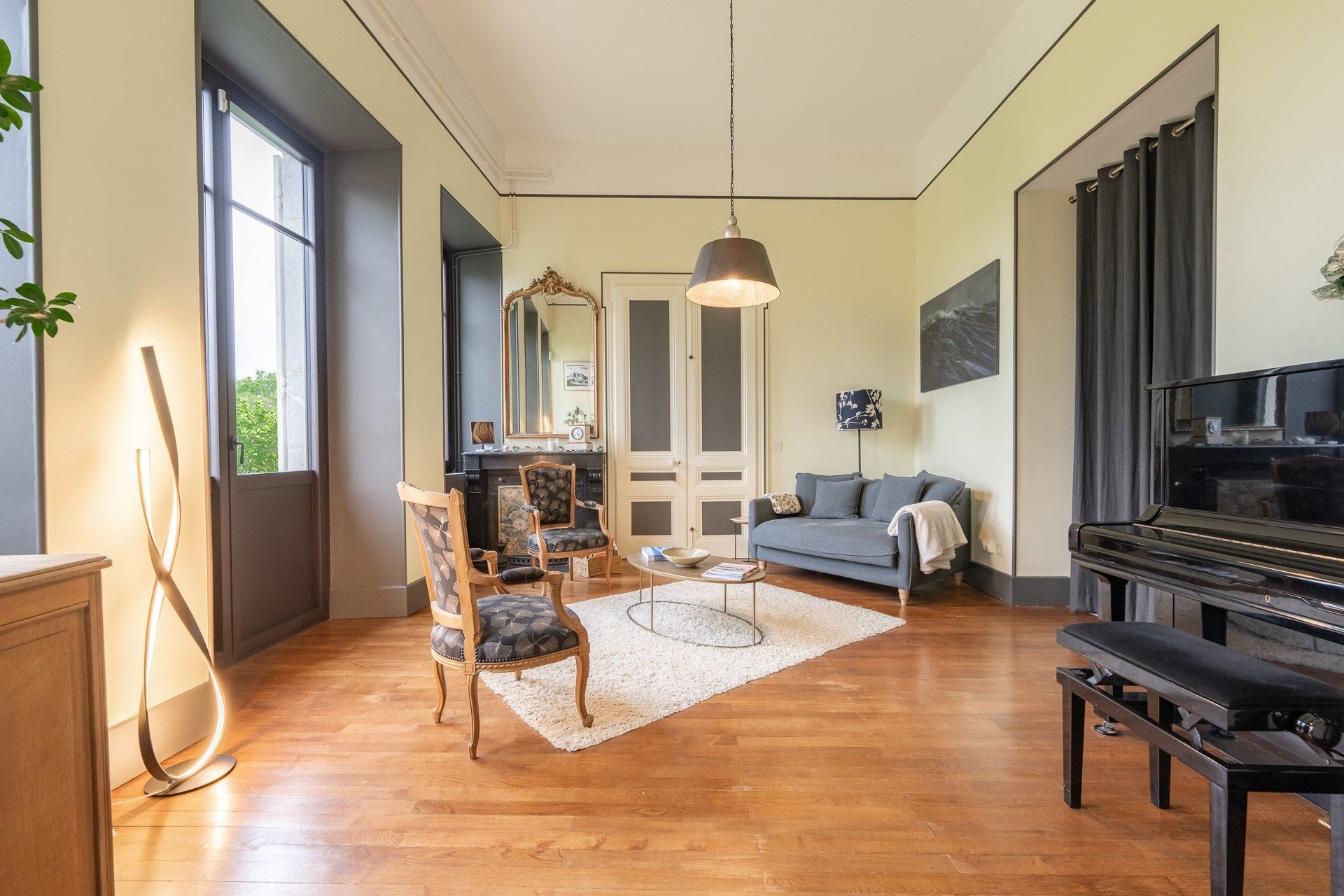 château 13 Pièces en vente sur APREMONT (73190)