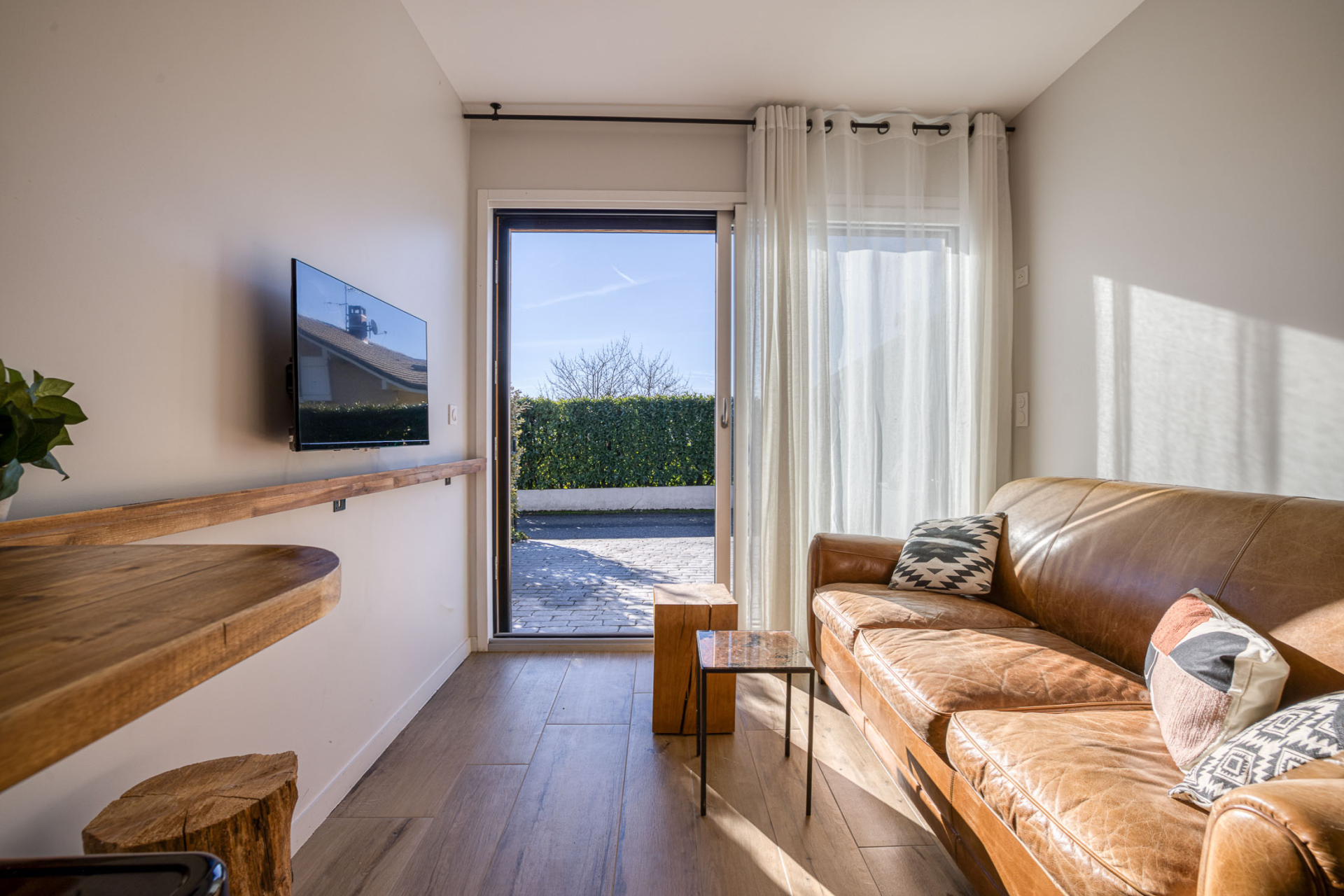 luxury house 7 Rooms for sale on ANNECY (74940)