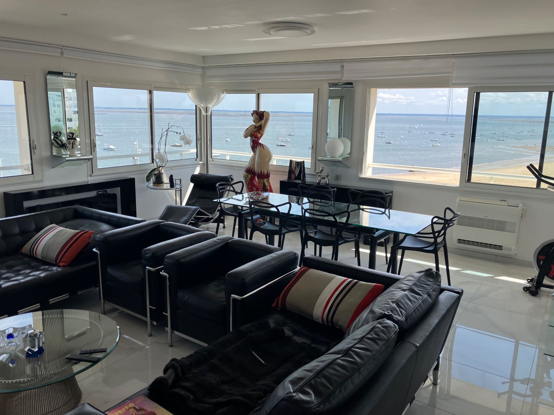 luxury apartment 3 Rooms for sale on ARCACHON (33120)