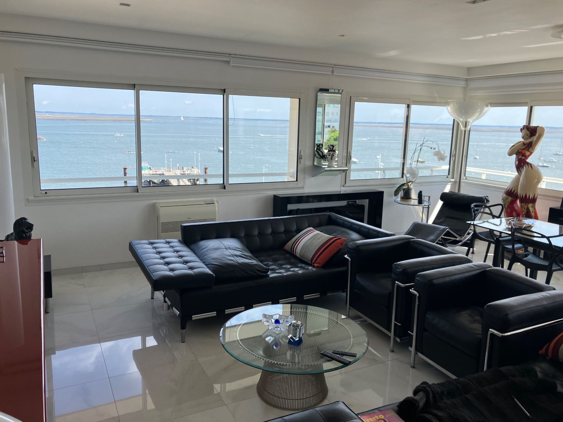 luxury apartment 3 Rooms for sale on ARCACHON (33120)