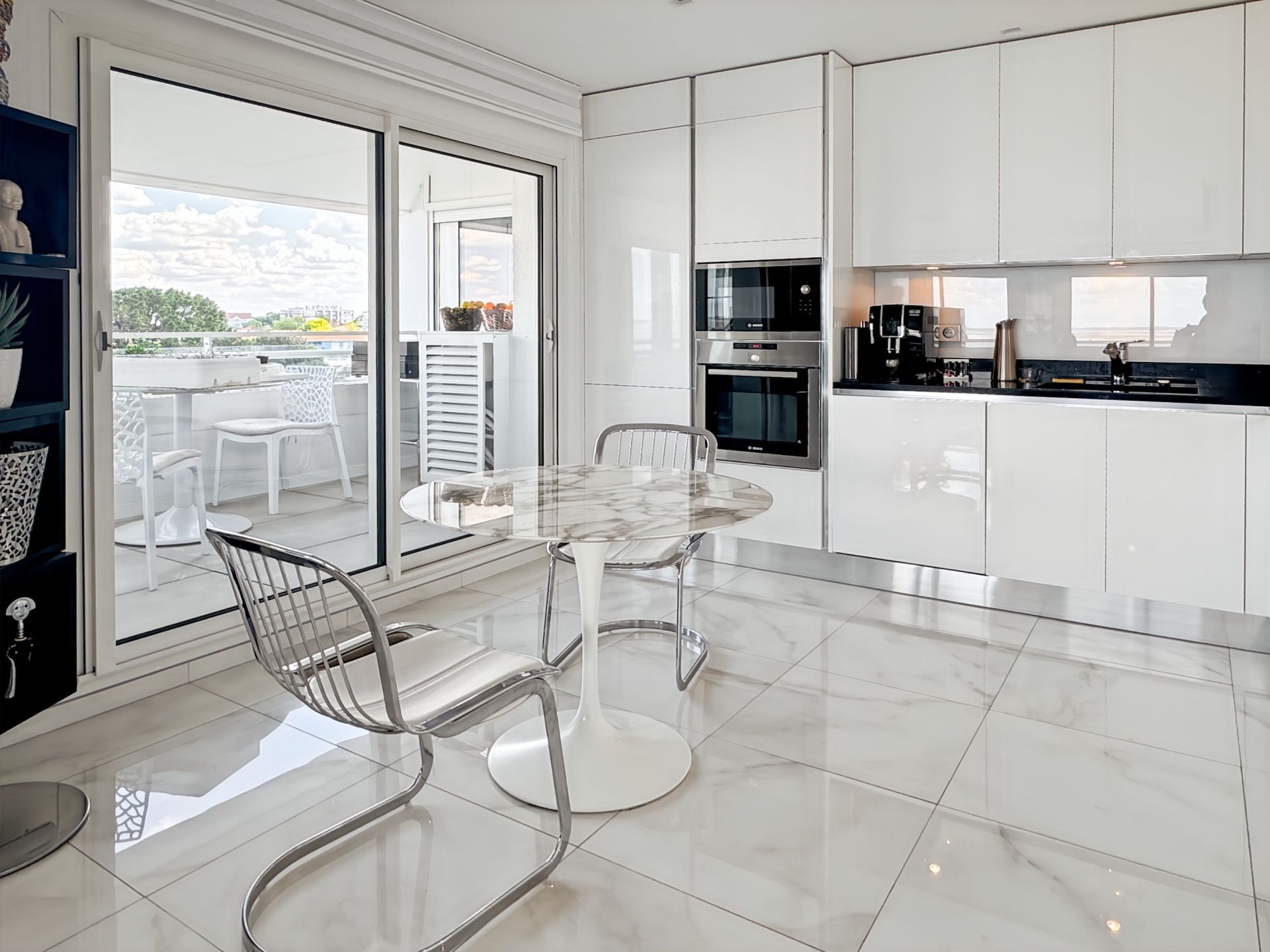 luxury apartment 3 Rooms for sale on ARCACHON (33120)