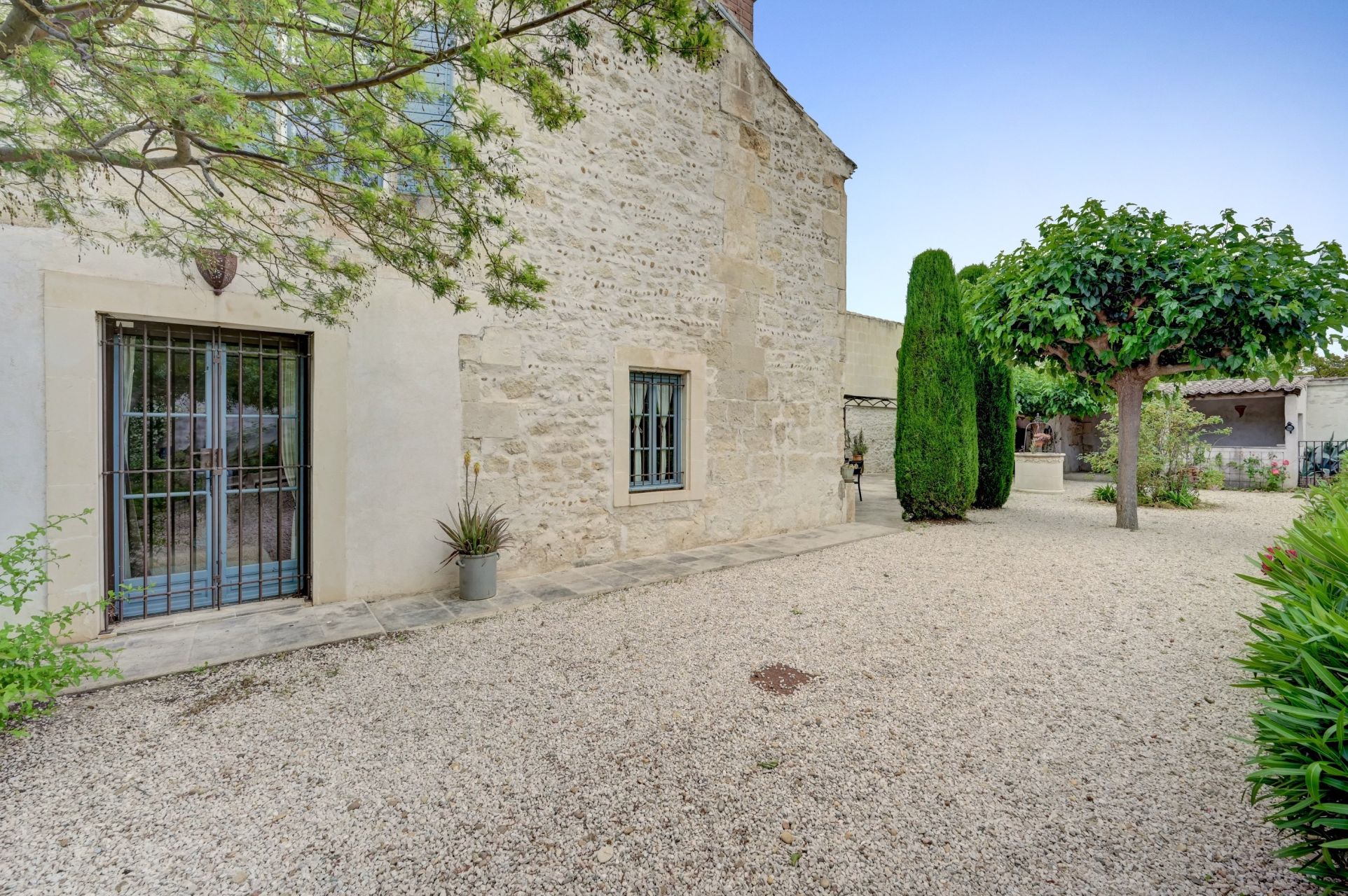 maison de luxe 11 Pièces en vente sur BELLEGARDE (30127)