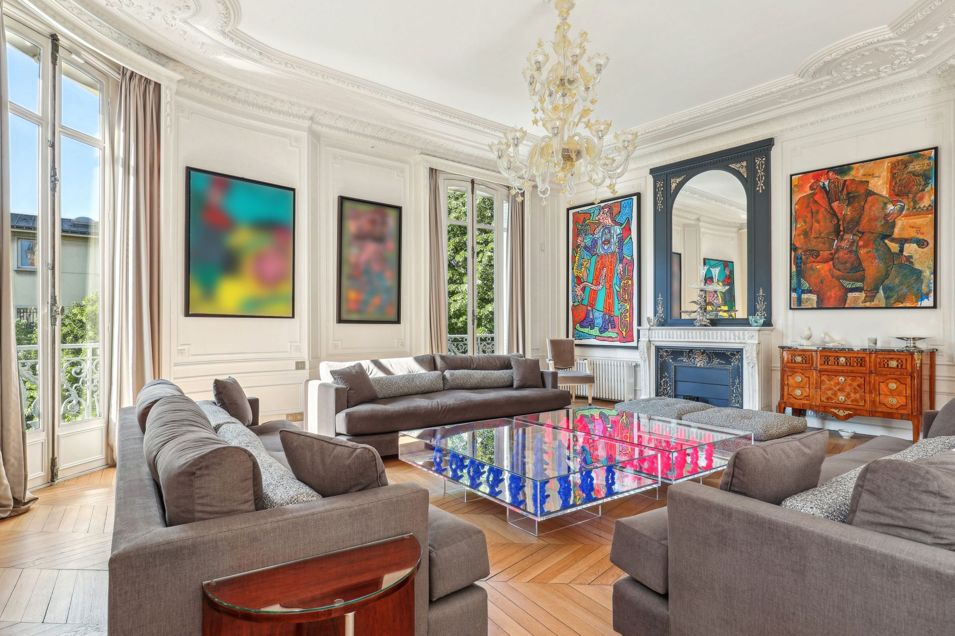 luxury apartment 5 Rooms for sale on PARIS (75011)