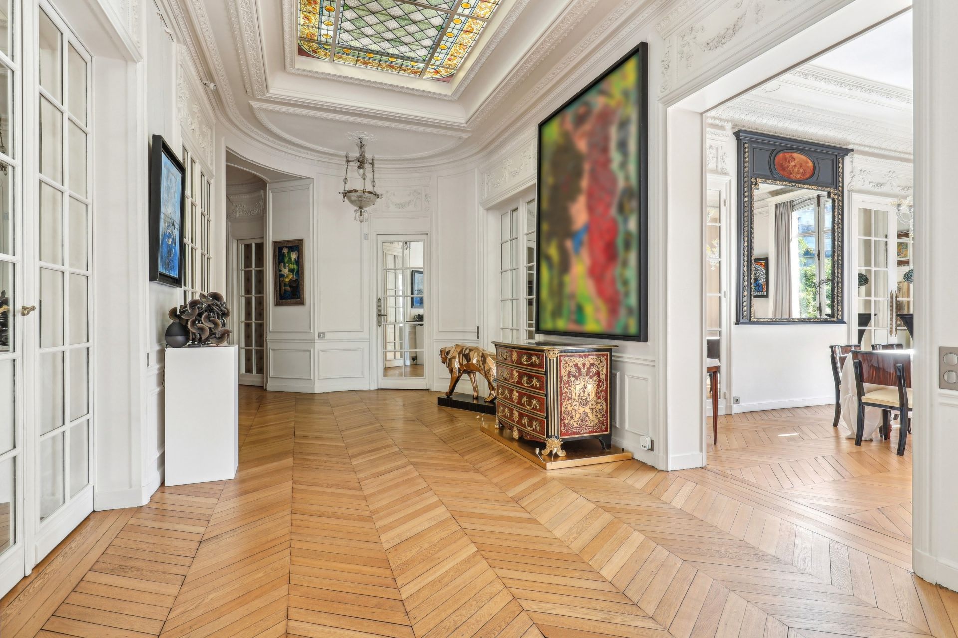 luxury apartment 5 Rooms for sale on PARIS (75011)