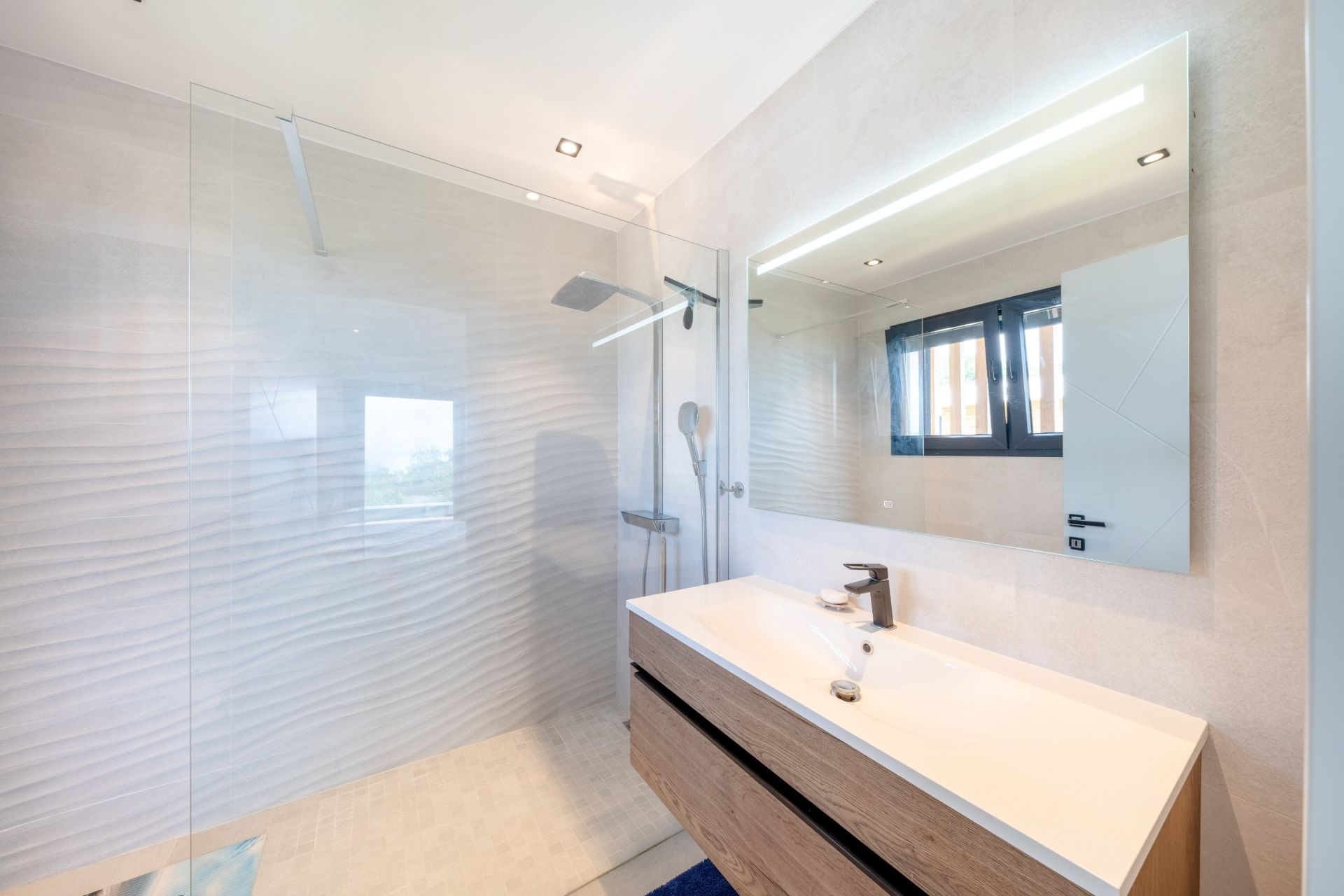 maison de luxe 7 Pièces en vente sur NEUVECELLE (74500)